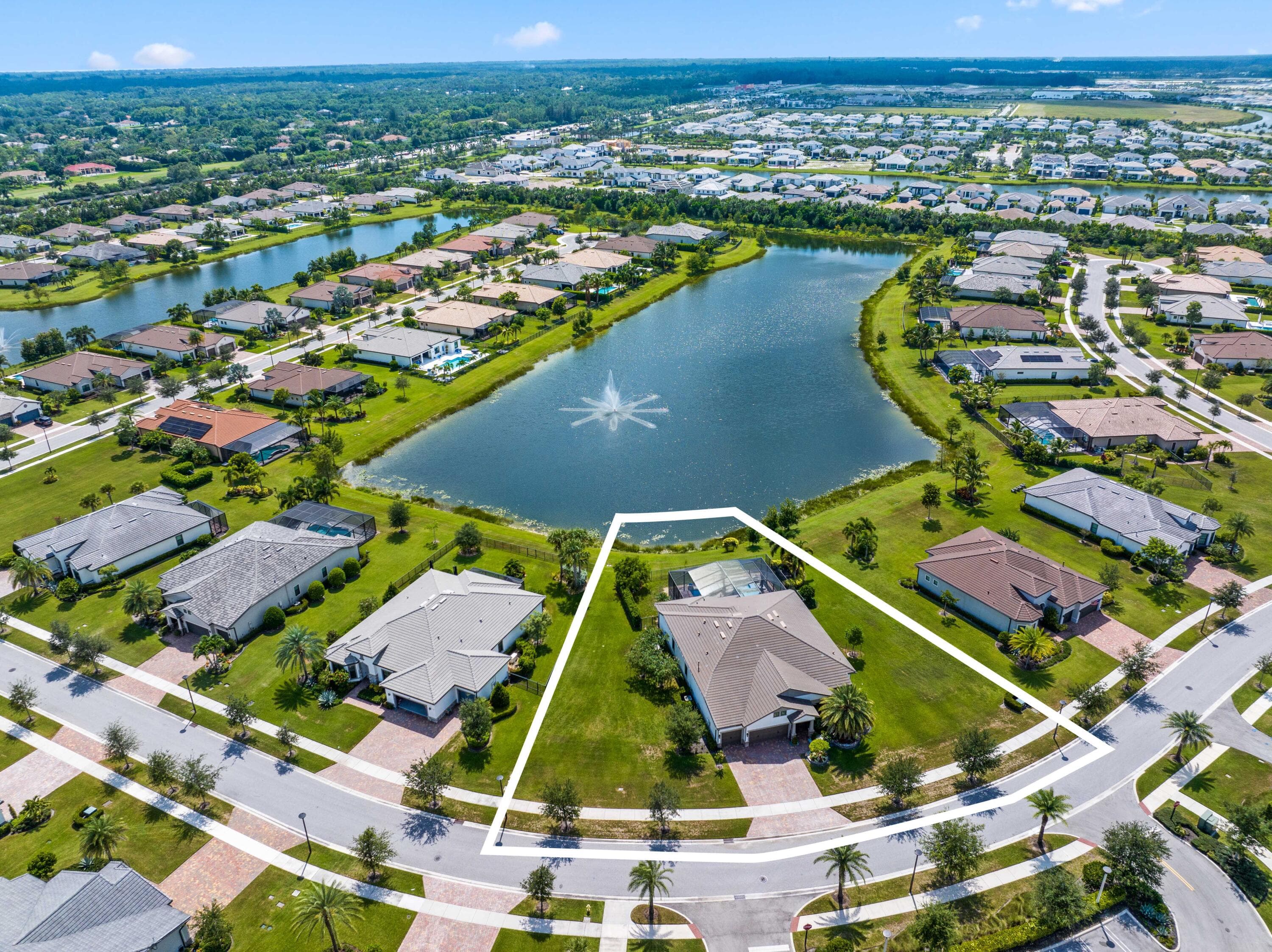 9191 Balsamo Drive, Palm Beach Gardens, FL 33412 — photo 4 of 71