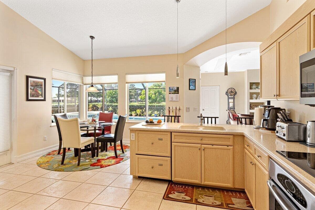 212 SW Whitewood Drive, Port St. Lucie, FL 34953 — photo 11 of 24