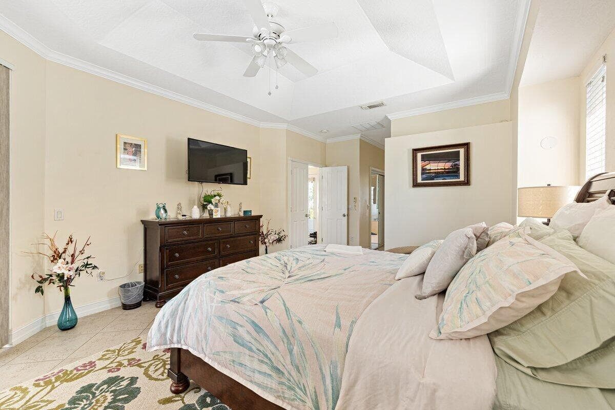 212 SW Whitewood Drive, Port St. Lucie, FL 34953 — photo 8 of 24