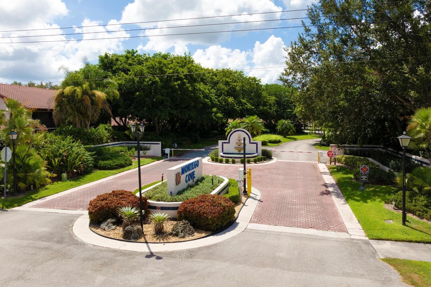 6030 SE Martinique Drive 102, Stuart, FL 34997 — photo 21 of 31