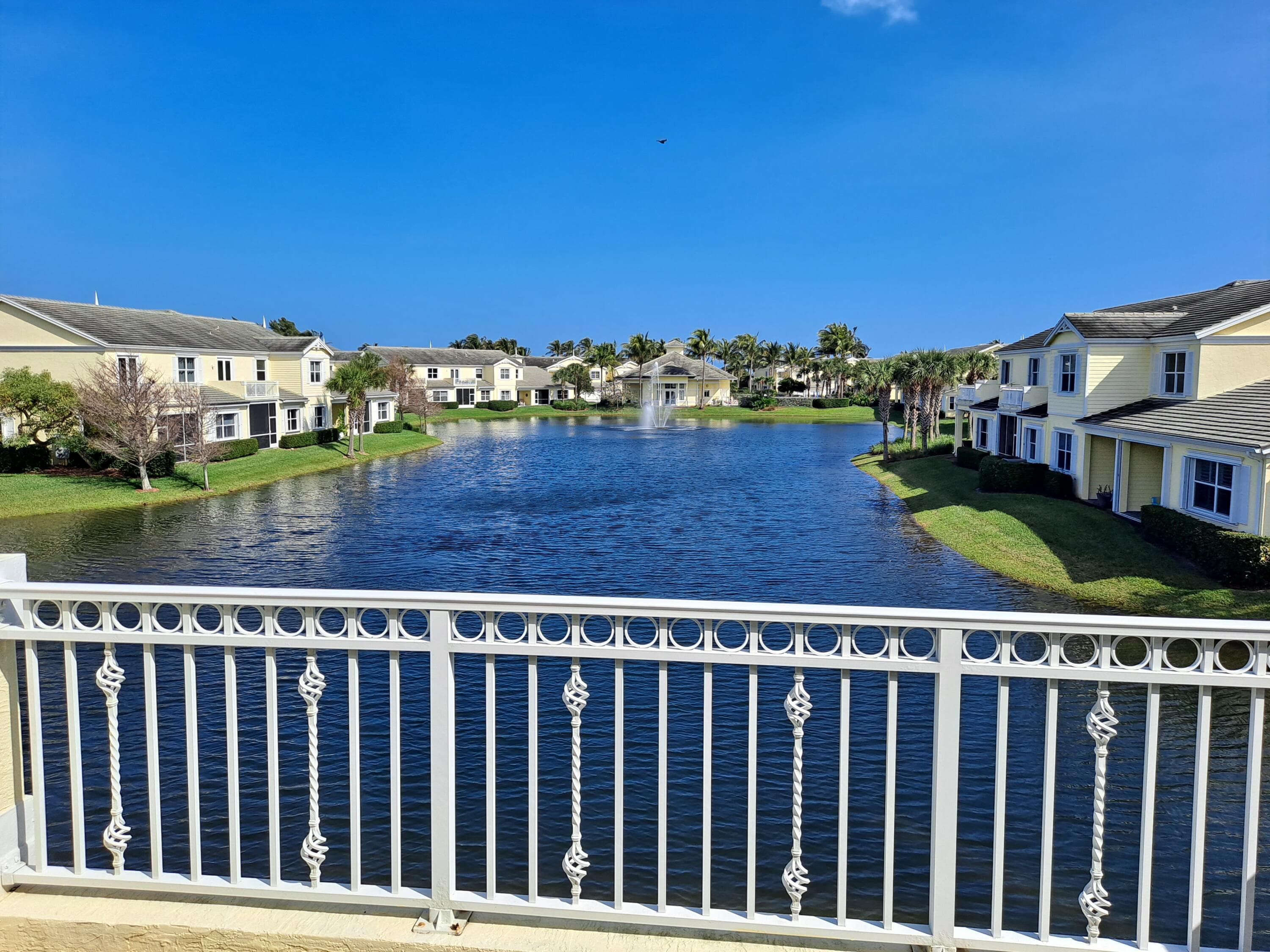 204 Shelley Lane 204, Fort Pierce, FL 34949 — photo 2 of 36