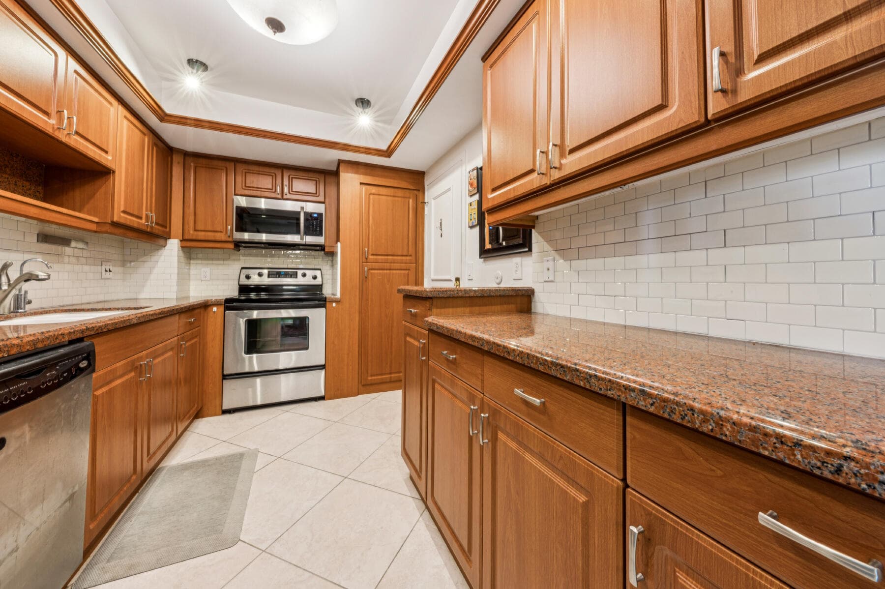 555 SE 6th Avenue 11d, Delray Beach, FL 33483 — photo 18 of 27