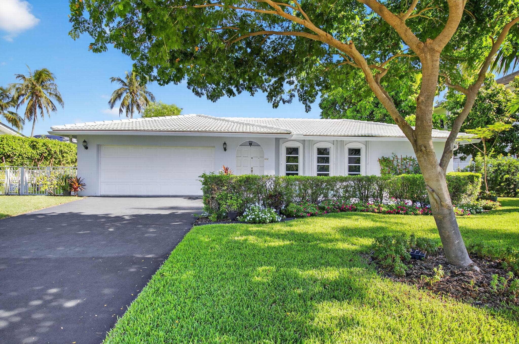 937 Banyan Drive, Delray Beach, FL 33483 — photo 1 of 27