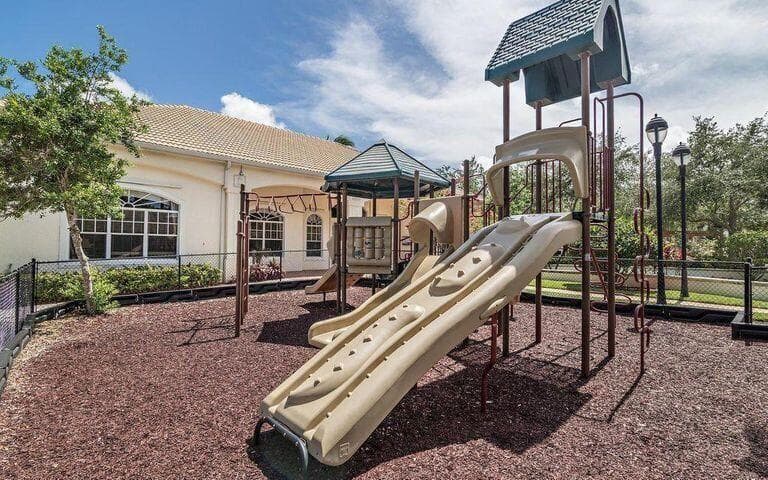 6305 Myrtlewood Circle W, Palm Beach Gardens, FL 33418 — photo 30 of 32