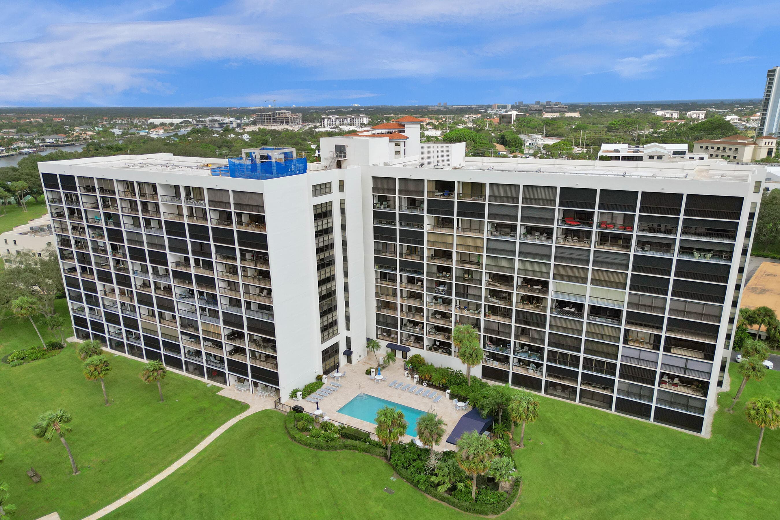 356 Golfview Road 609, North Palm Beach, FL 33408 — photo 89 of 104