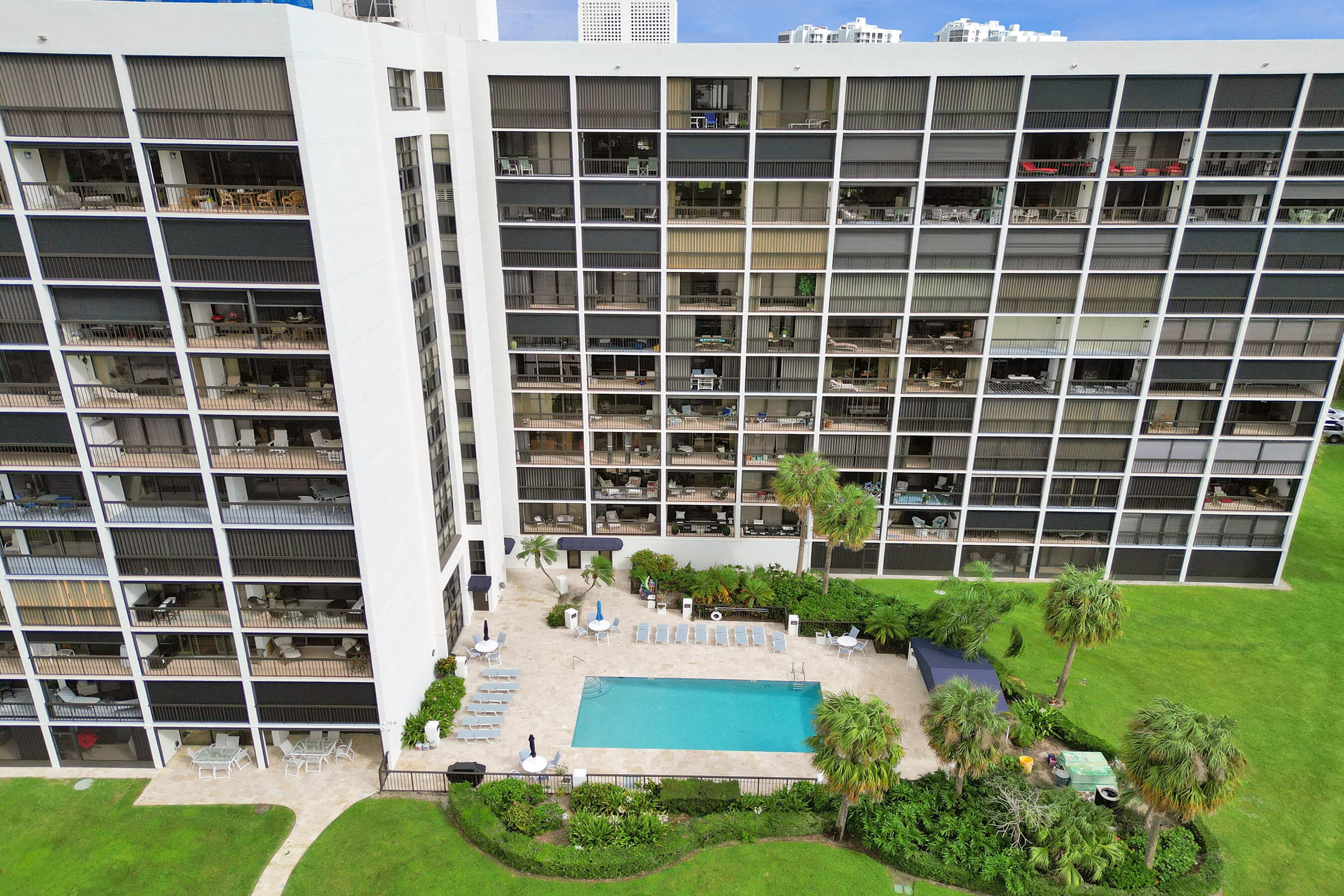 356 Golfview Road 609, North Palm Beach, FL 33408 — photo 49 of 104