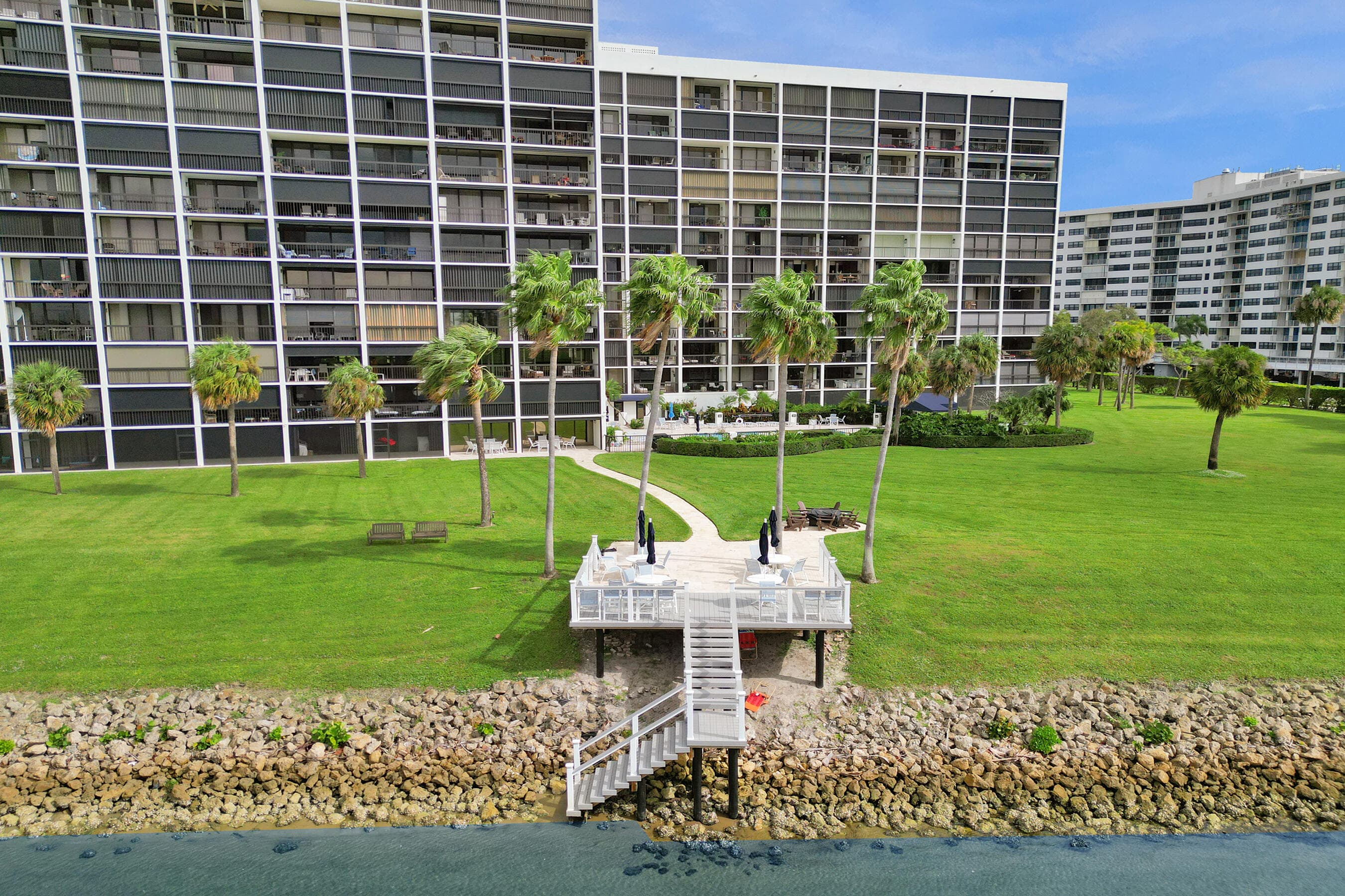 356 Golfview Road 609, North Palm Beach, FL 33408 — photo 48 of 104
