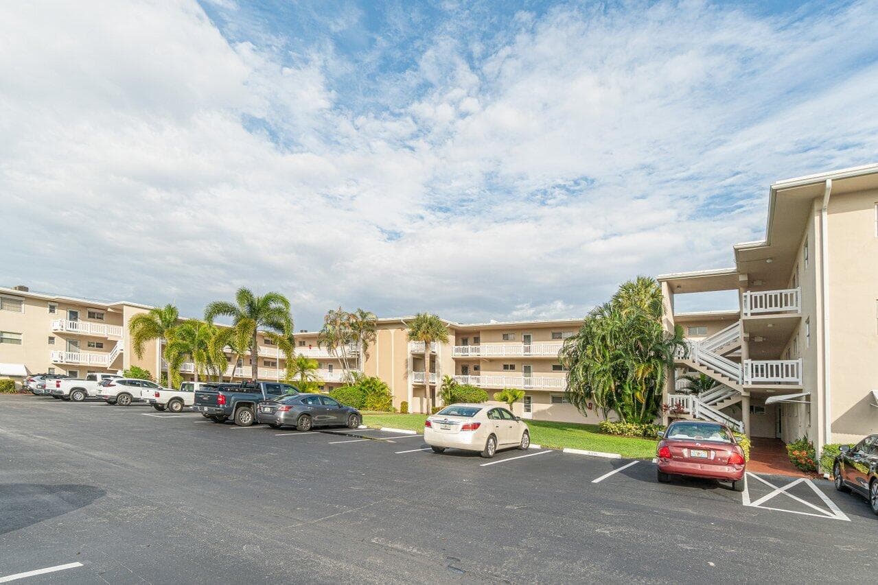 2855 S Garden Drive 211, Lake Worth, FL 33461 — photo 7 of 28