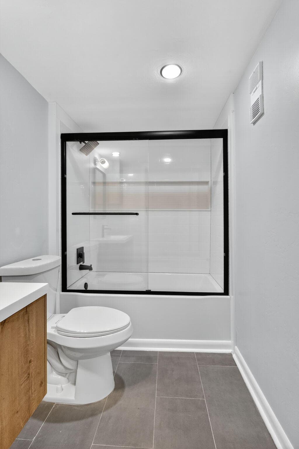3710 Whitehall Drive 404, West Palm Beach, FL 33401 — photo 14 of 31