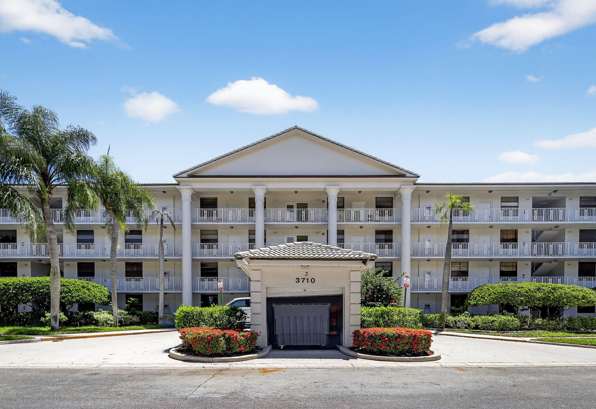 3710 Whitehall Drive 404, West Palm Beach, FL 33401 — photo 21 of 31