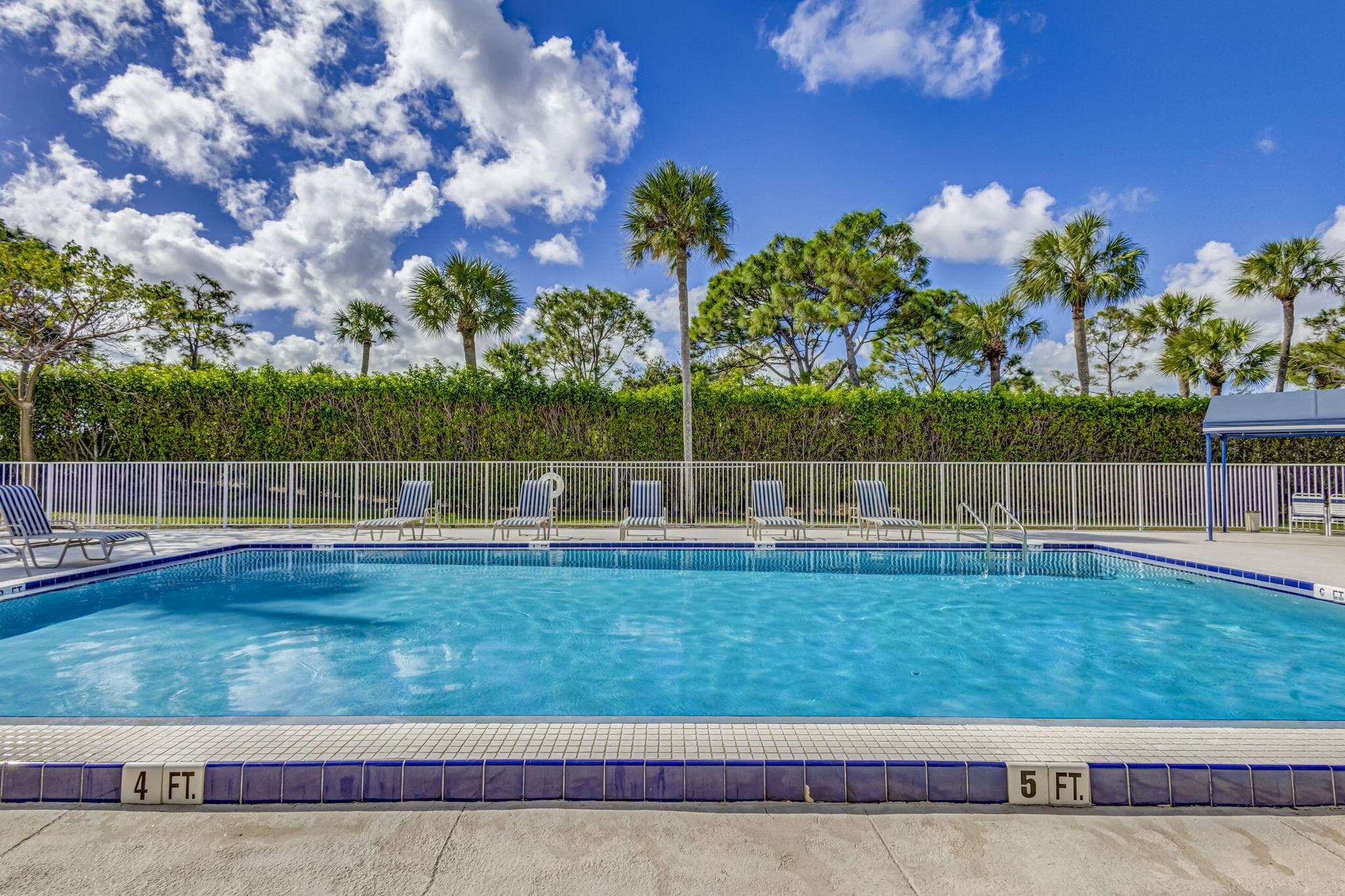 3710 Whitehall Drive 404, West Palm Beach, FL 33401 — photo 24 of 31