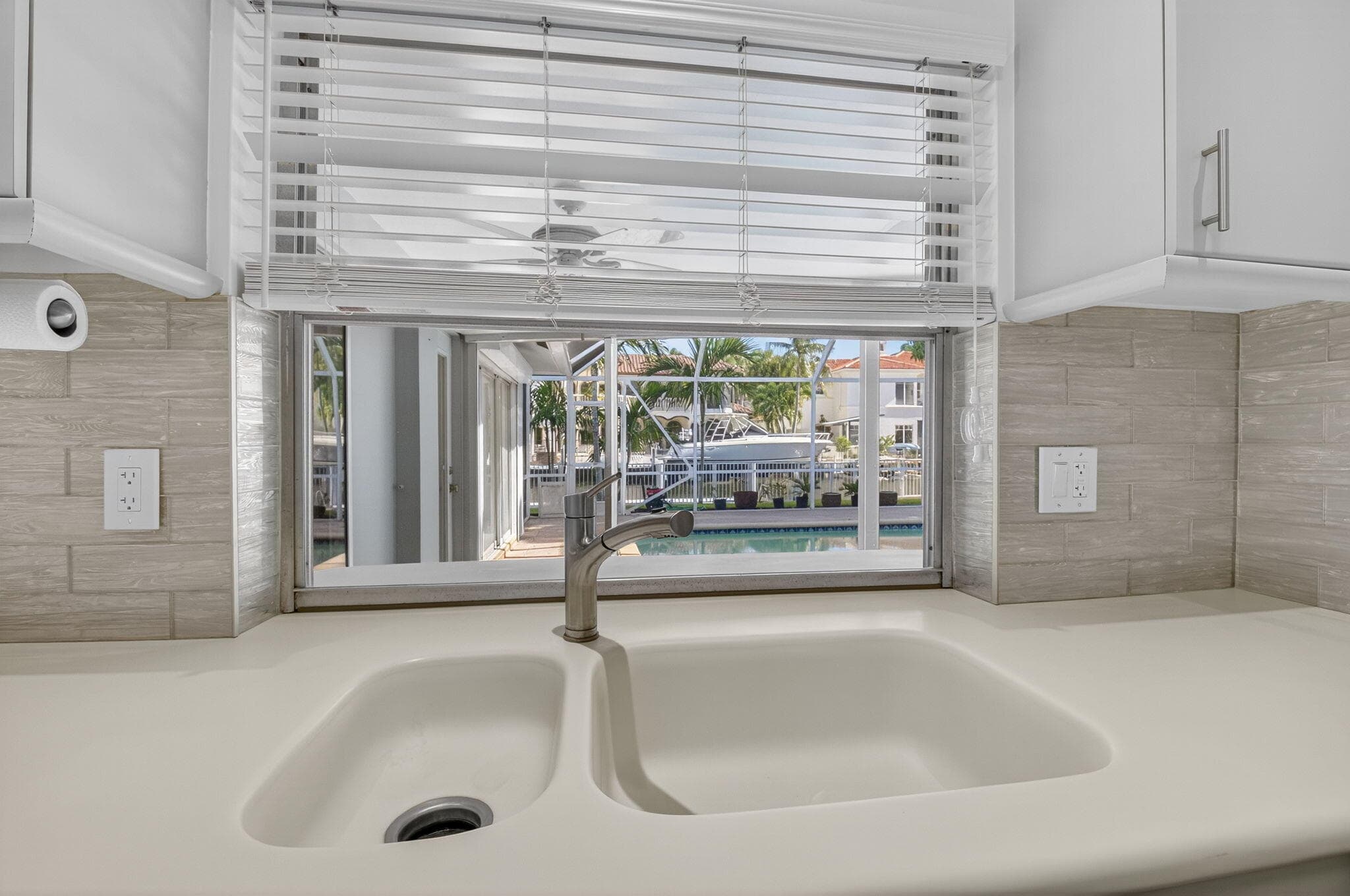 937 Banyan Drive, Delray Beach, FL 33483 — photo 10 of 27