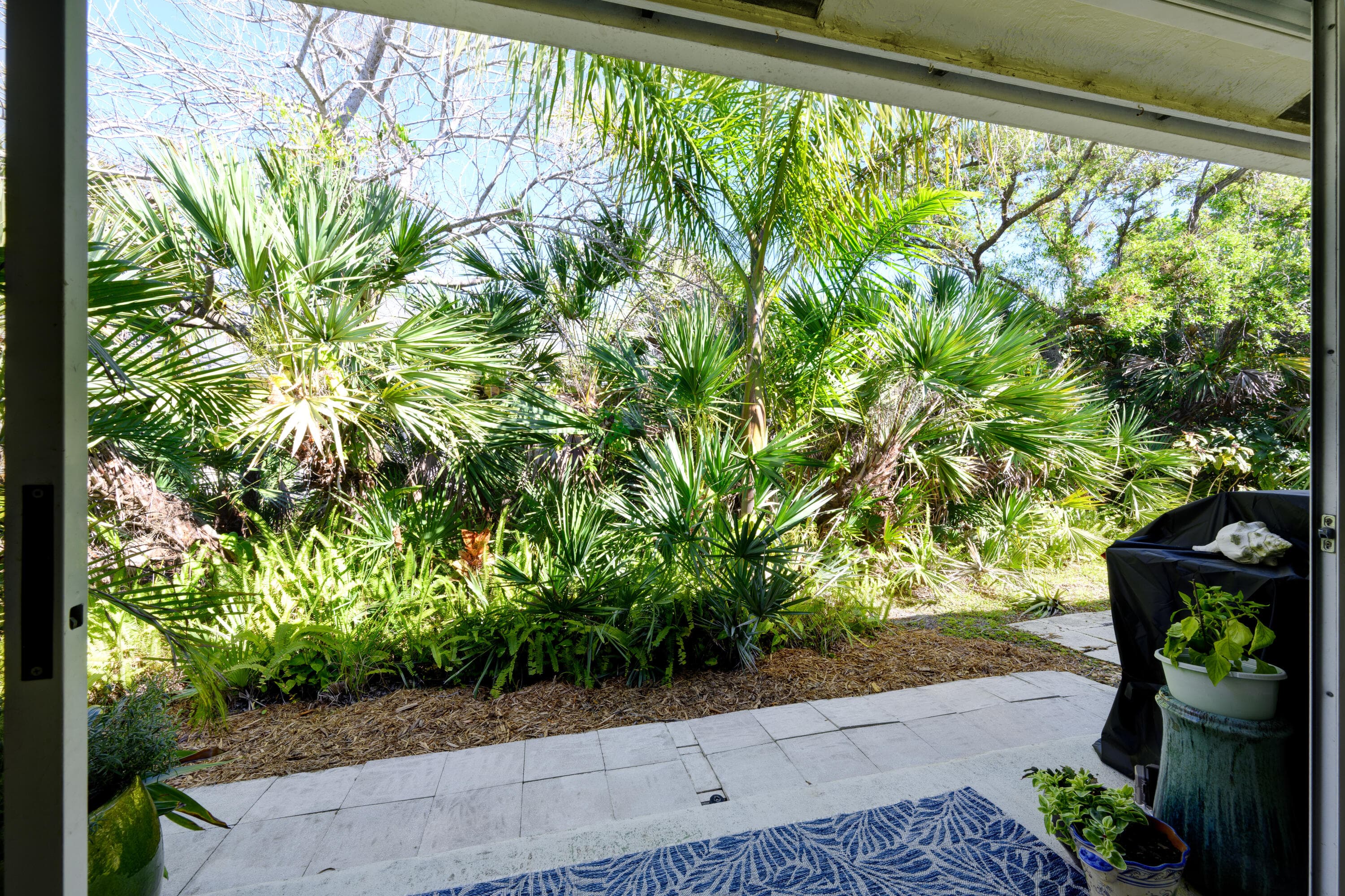 10976 SE Sea Pines Circle, Hobe Sound, FL 33455 — photo 17 of 39