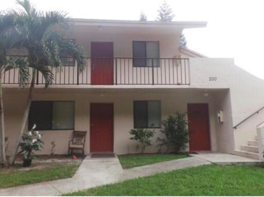 200 Nottingham Circle J, Greenacres, FL 33463 — photo 1 of 12