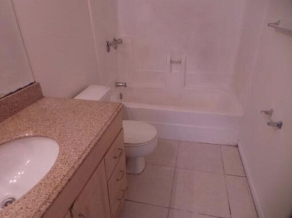 200 Nottingham Circle J, Greenacres, FL 33463 — photo 8 of 12