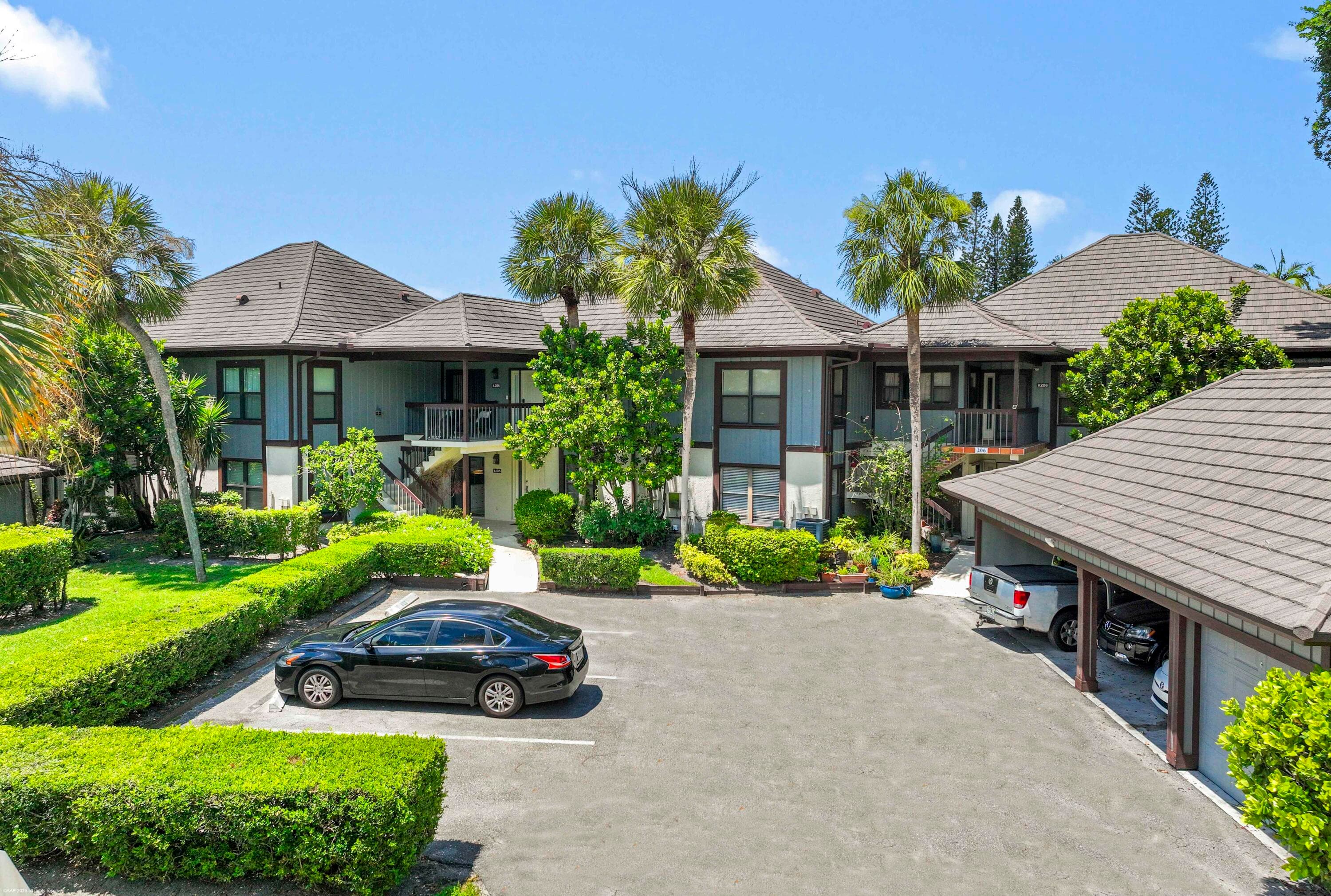 13329 Polo Club Road 105, Wellington, FL 33414 — photo 3 of 43