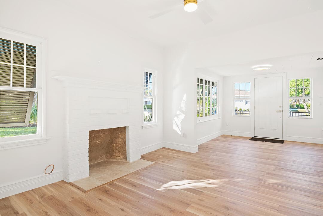 436 51st Street, West Palm Beach, FL 33407 — photo 3 of 26