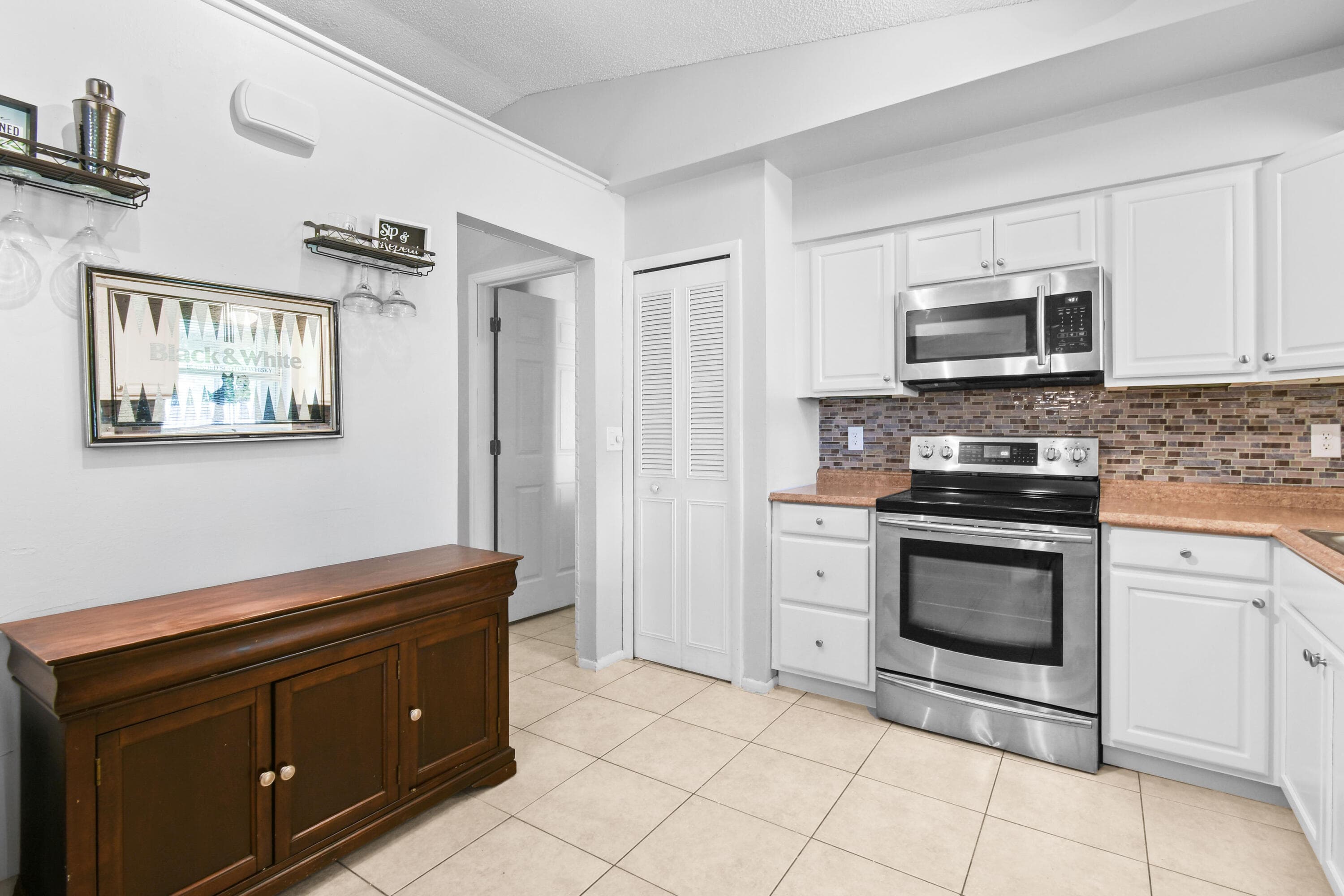767 SE Chaloupe Avenue, Port St. Lucie, FL 34983 — photo 10 of 34