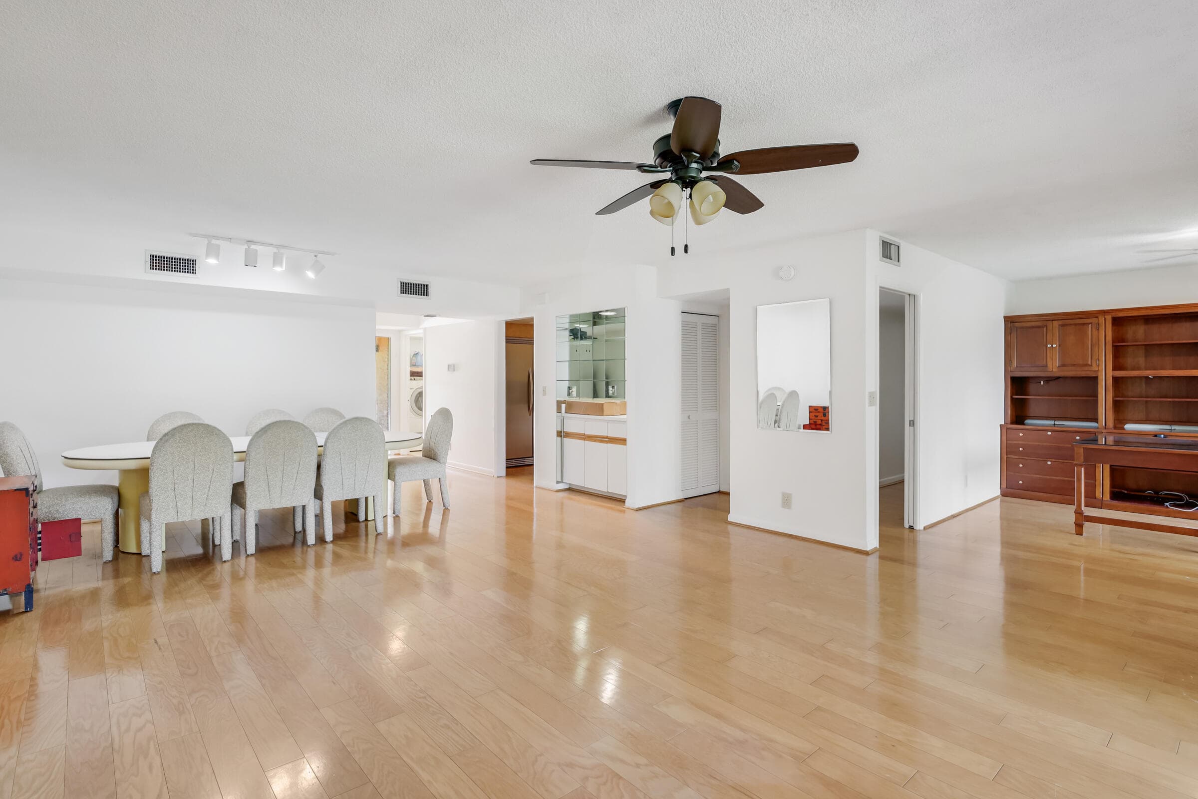 5308 Fountains Drive S, Lake Worth, FL 33467 — photo 6 of 31