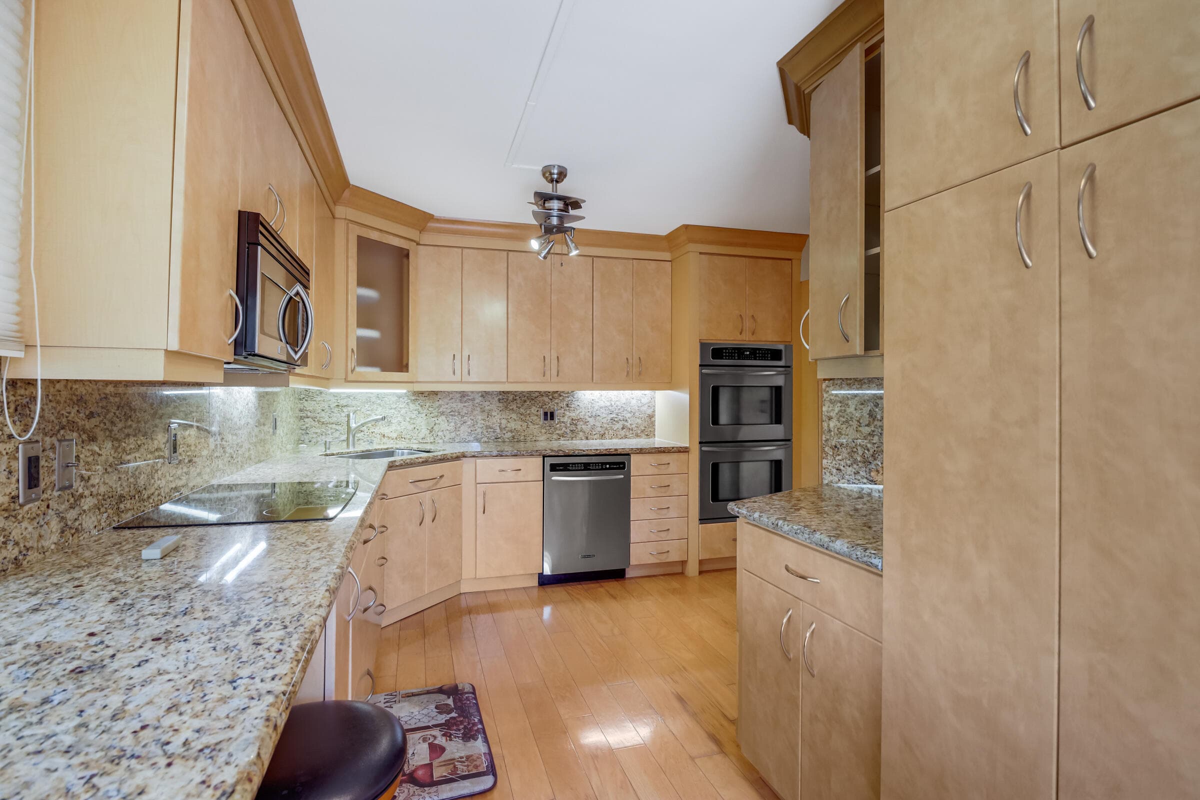 5308 Fountains Drive S, Lake Worth, FL 33467 — photo 12 of 31