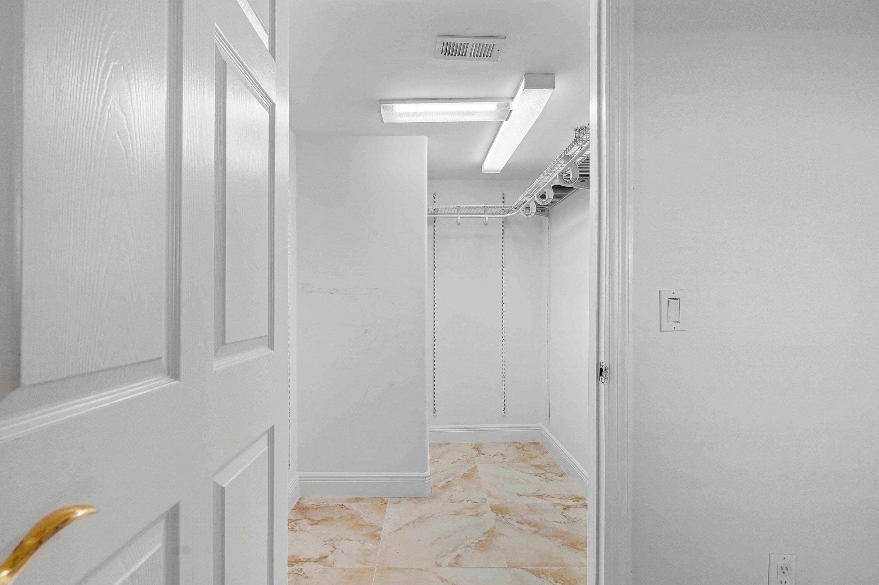 9260 SW 14th Street 2507, Boca Raton, FL 33428 — photo 15 of 44