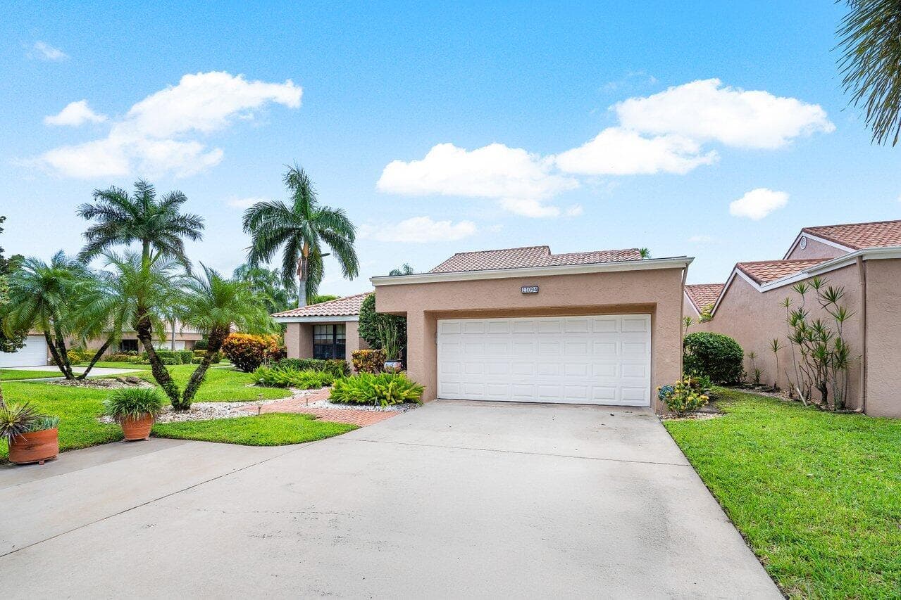 11094 Applegate Lane, Boynton Beach, FL 33437 — photo 2 of 52
