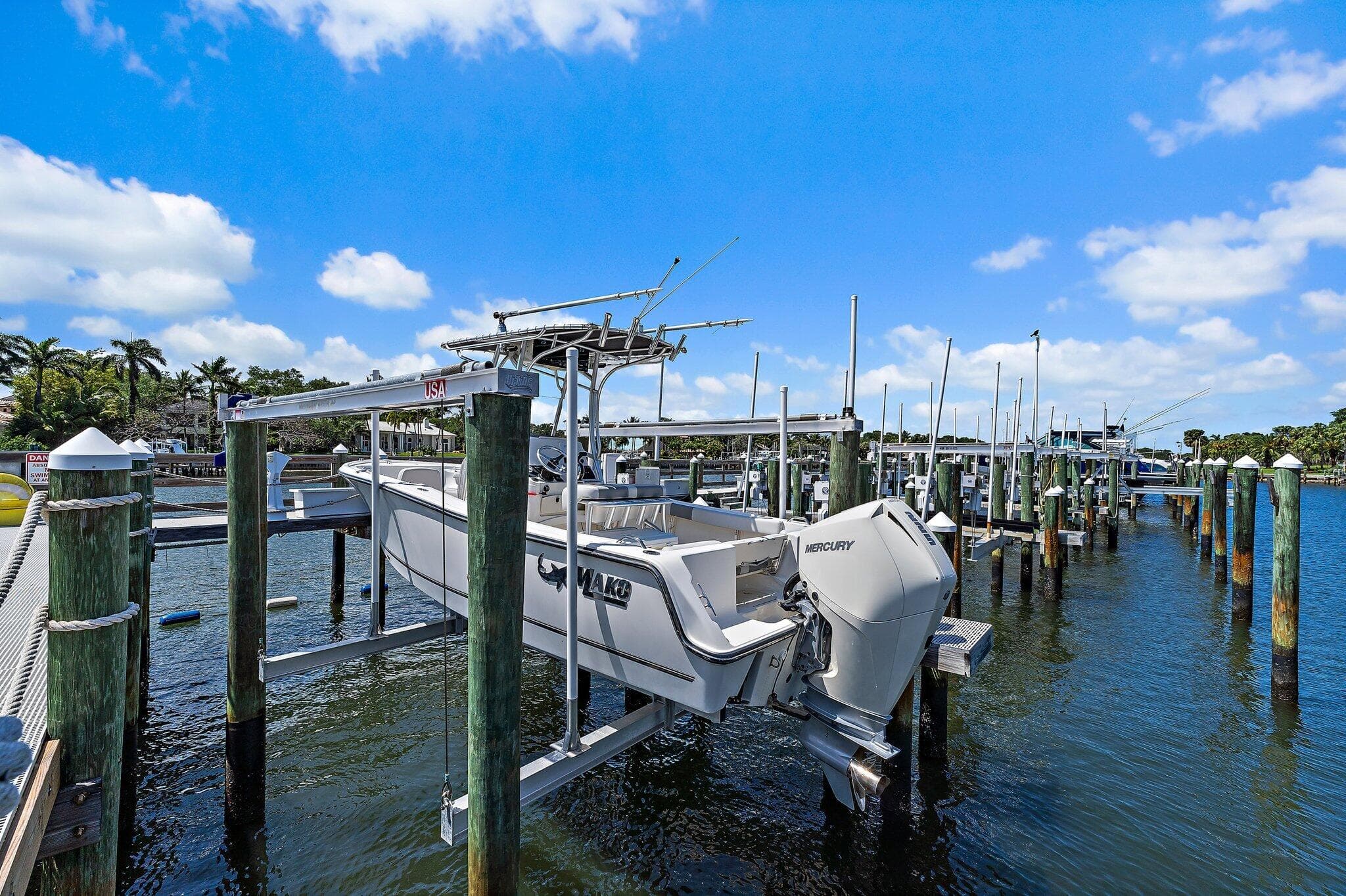 411 Bay Colony Drive N & Slip #32, Juno Beach, FL 33408 — photo 5 of 47