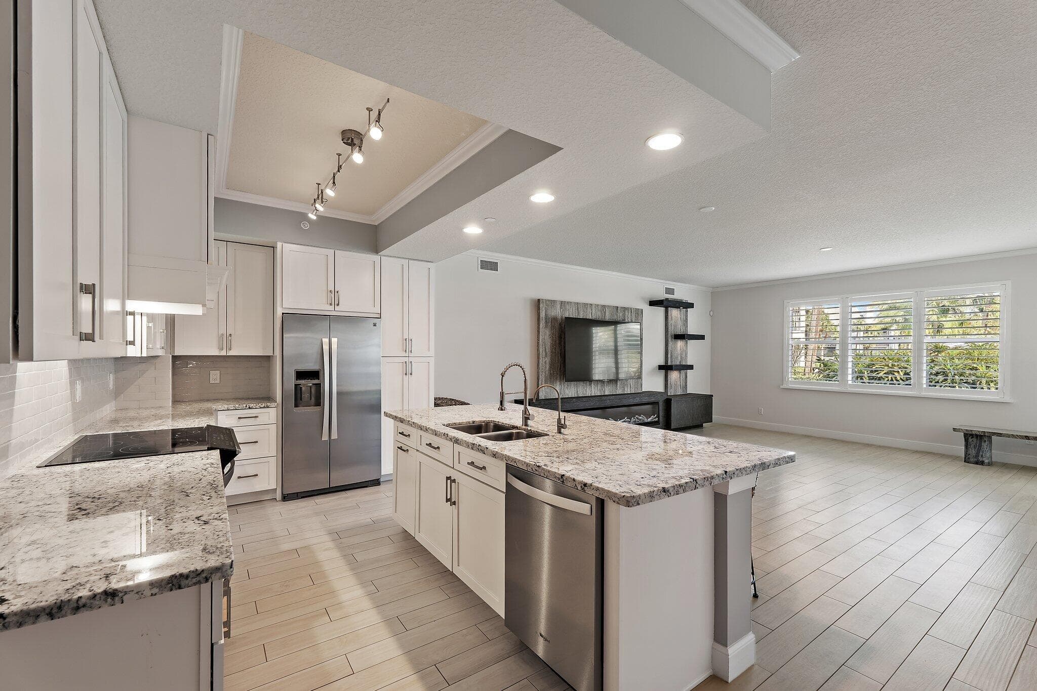 411 Bay Colony Drive N & Slip #32, Juno Beach, FL 33408 — photo 11 of 47