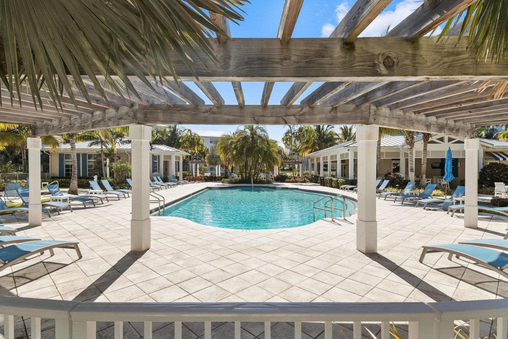 411 Bay Colony Drive N & Slip #32, Juno Beach, FL 33408 — photo 35 of 47