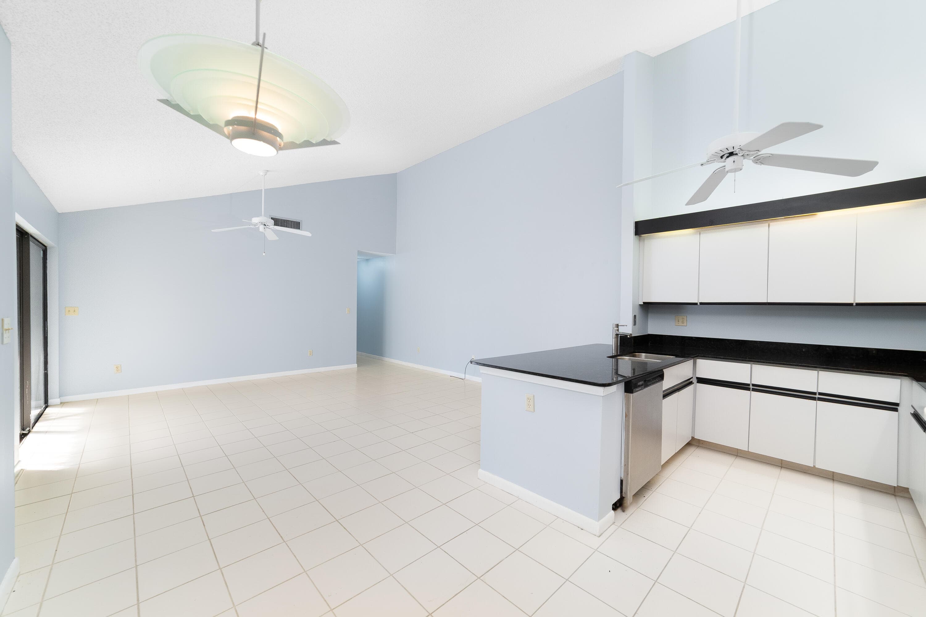 1139 Summit Trail Circle A, West Palm Beach, FL 33415 — photo 12 of 38