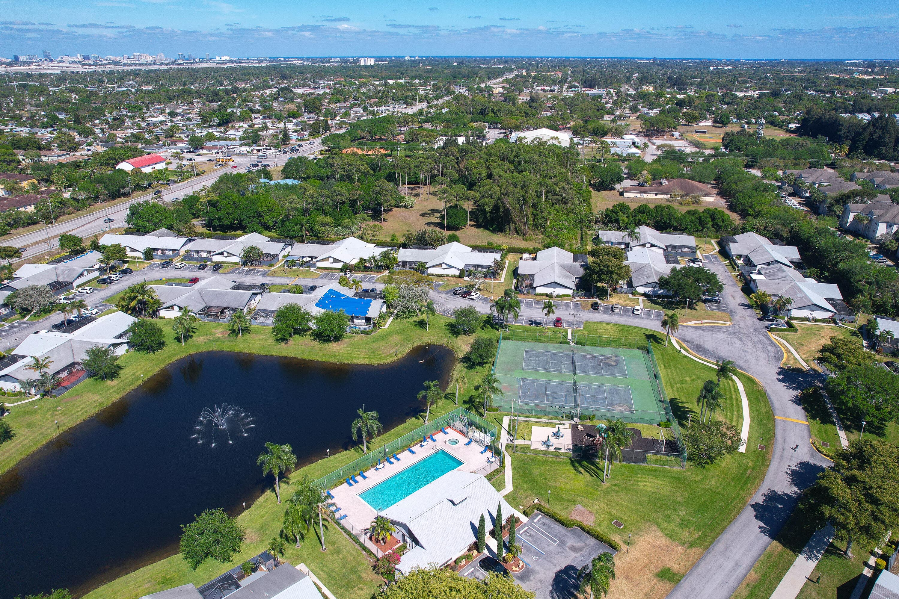 1139 Summit Trail Circle A, West Palm Beach, FL 33415 — photo 36 of 38
