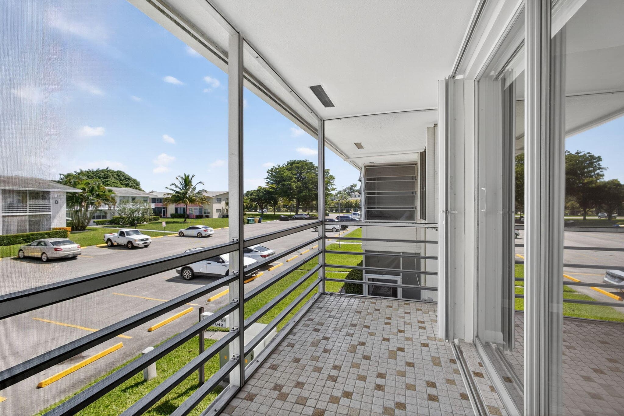 42 Easthampton B, West Palm Beach, FL 33417 — photo 18 of 37