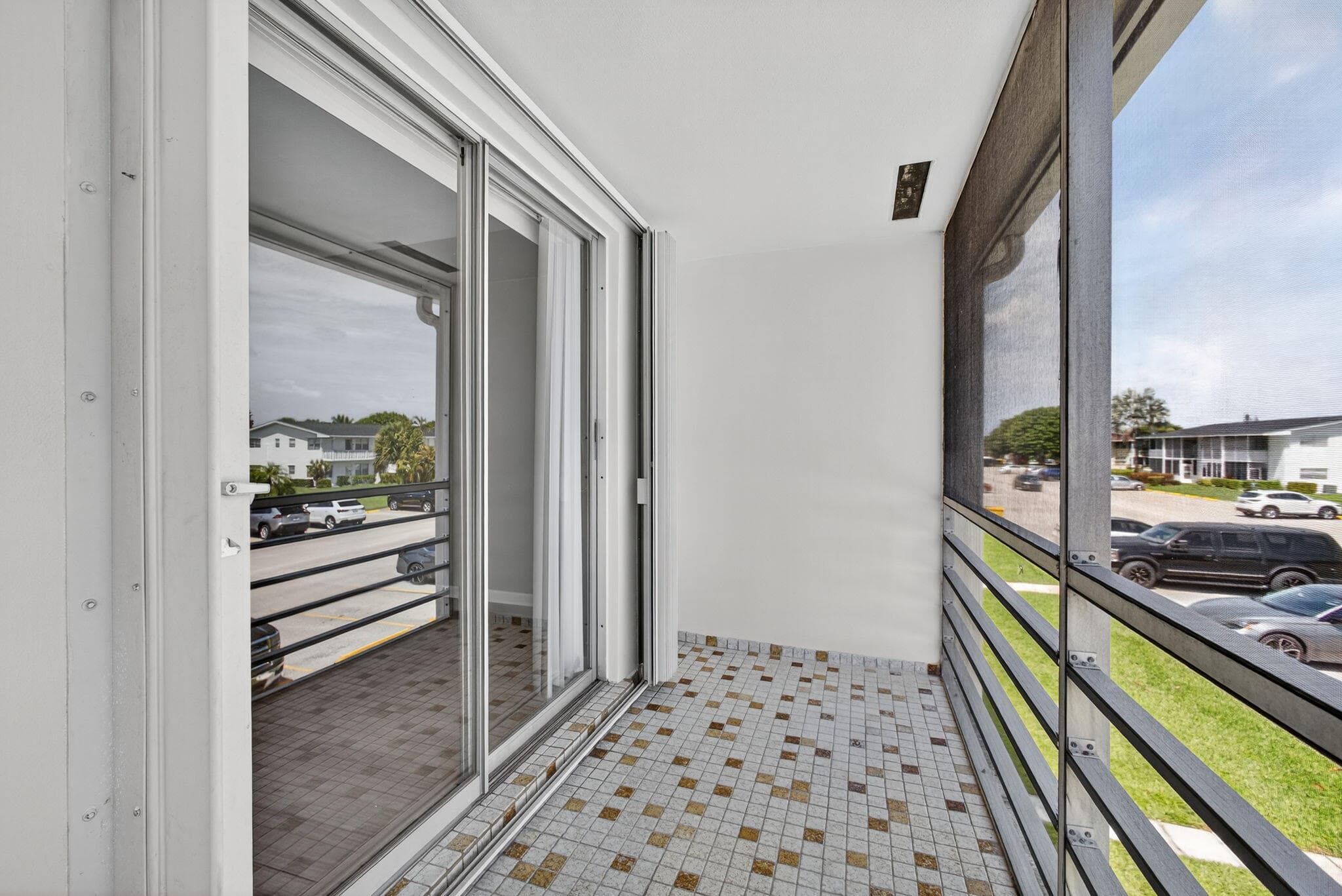 42 Easthampton B, West Palm Beach, FL 33417 — photo 19 of 37