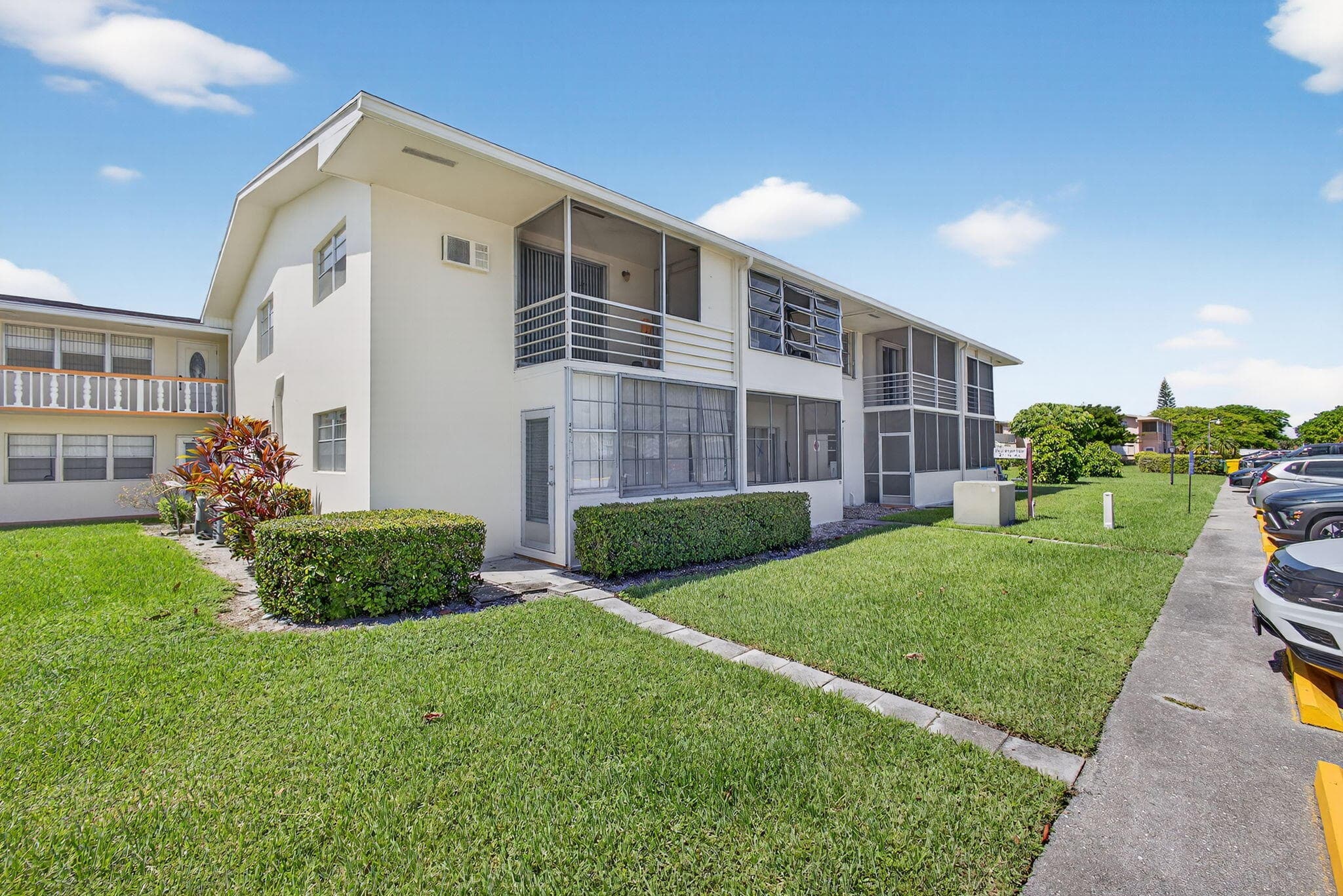 42 Easthampton B, West Palm Beach, FL 33417 — photo 26 of 37