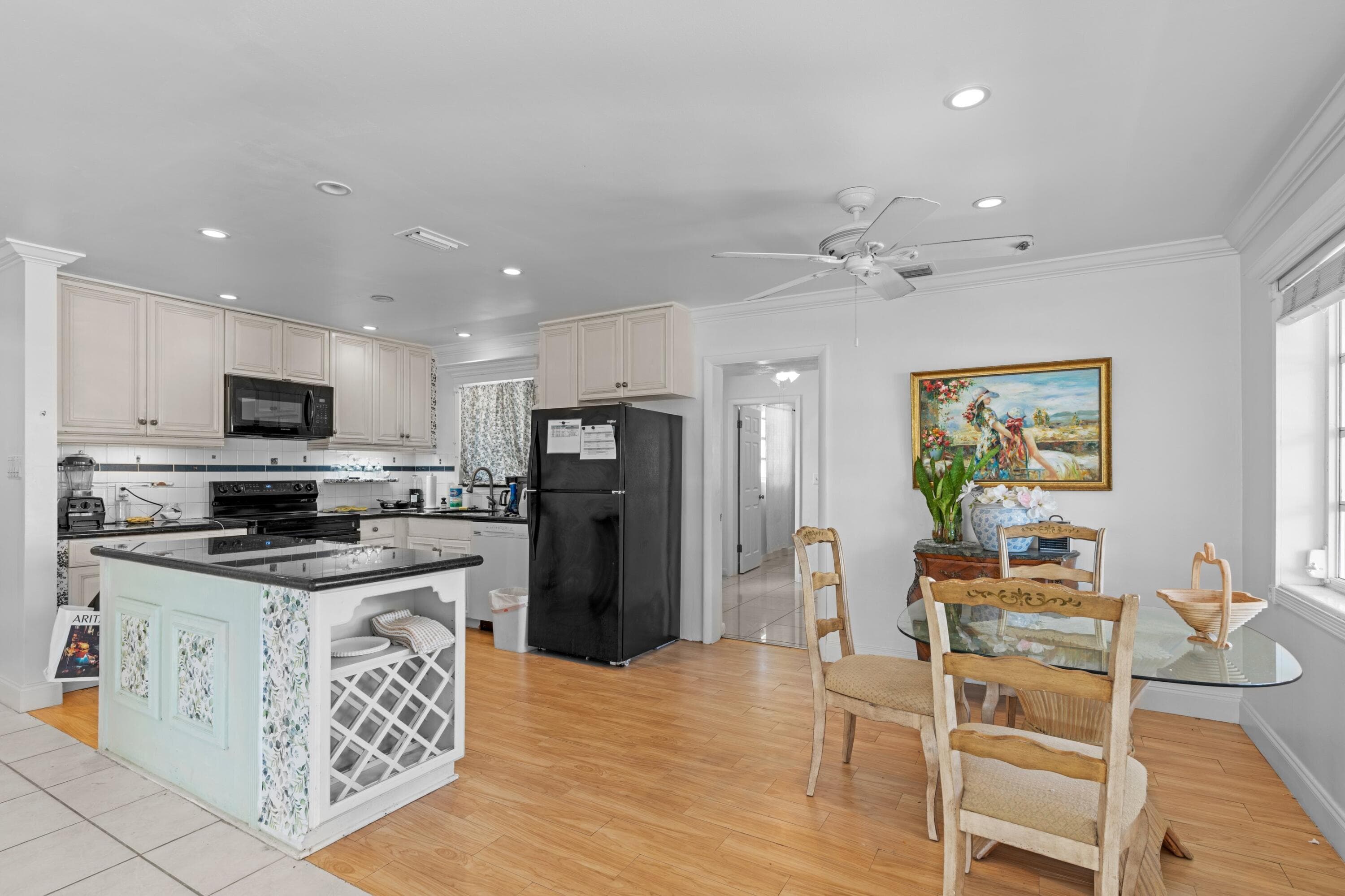 208 34th Street, West Palm Beach, FL 33407 — photo 13 of 27