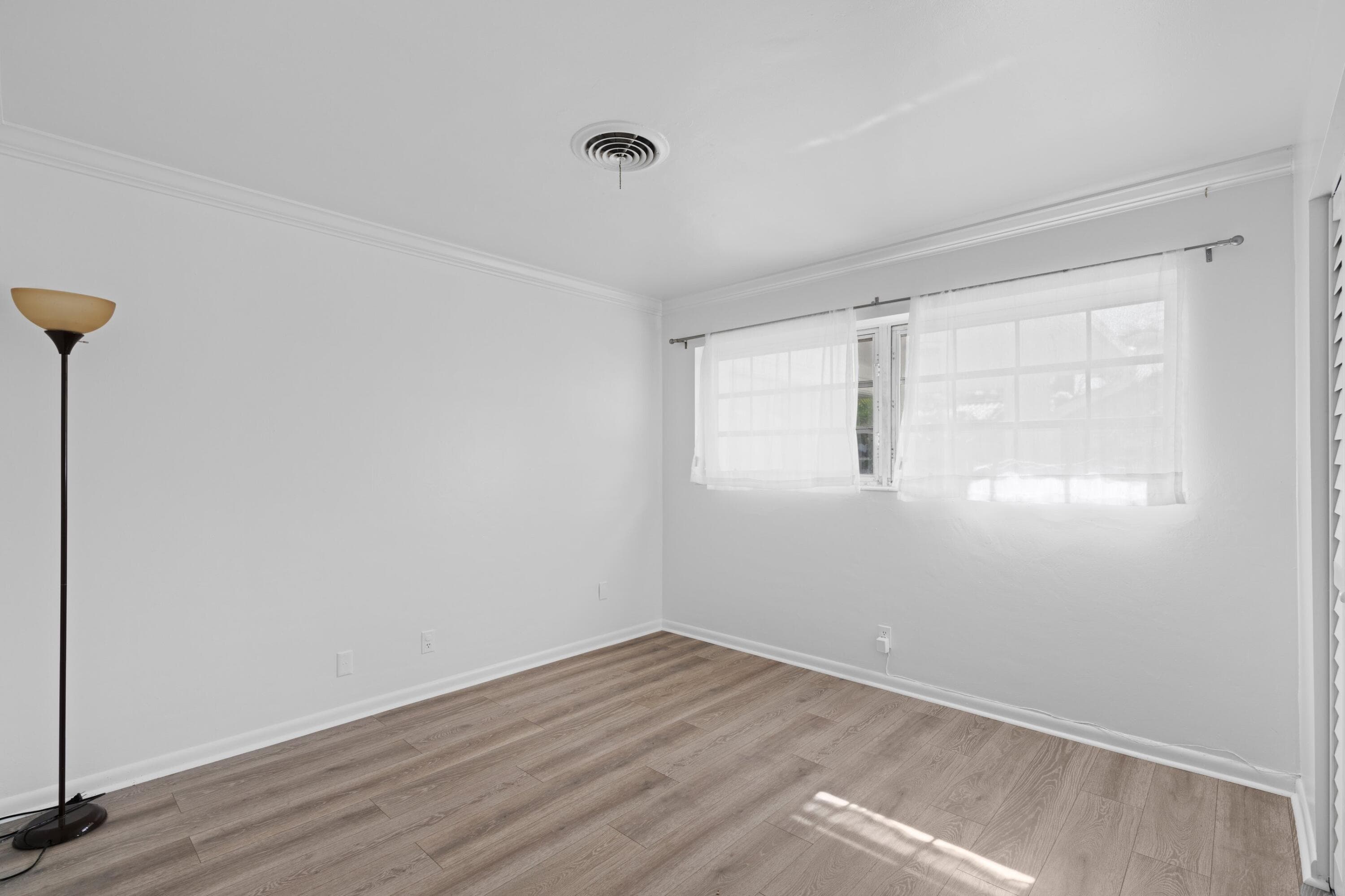 208 34th Street, West Palm Beach, FL 33407 — photo 17 of 27