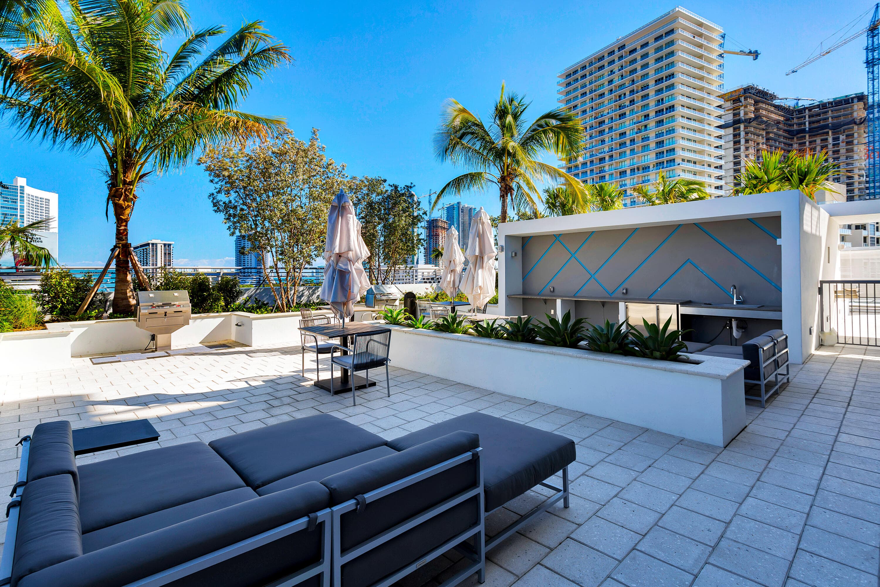 3635 NE 1st Avenue 1512, Miami, FL 33137 — photo 1 of 27