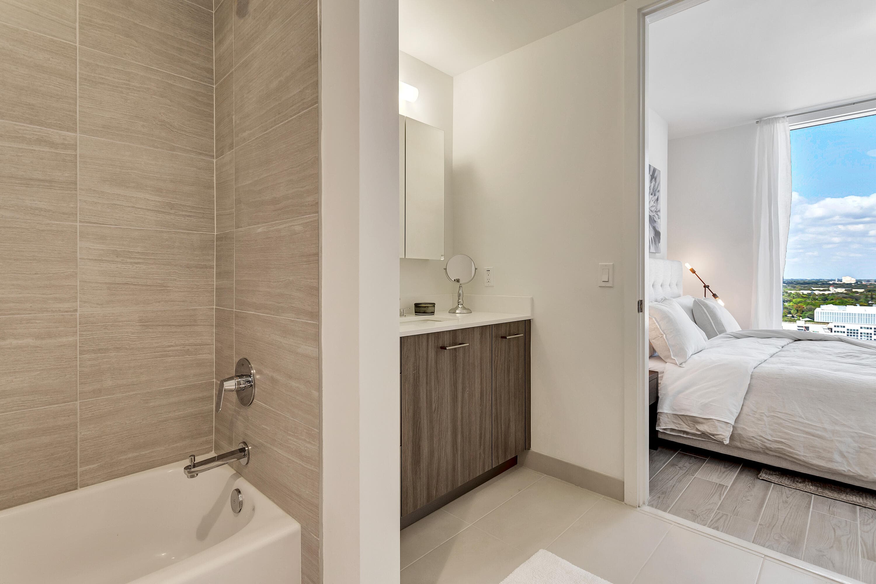 3635 NE 1st Avenue 1512, Miami, FL 33137 — photo 13 of 27