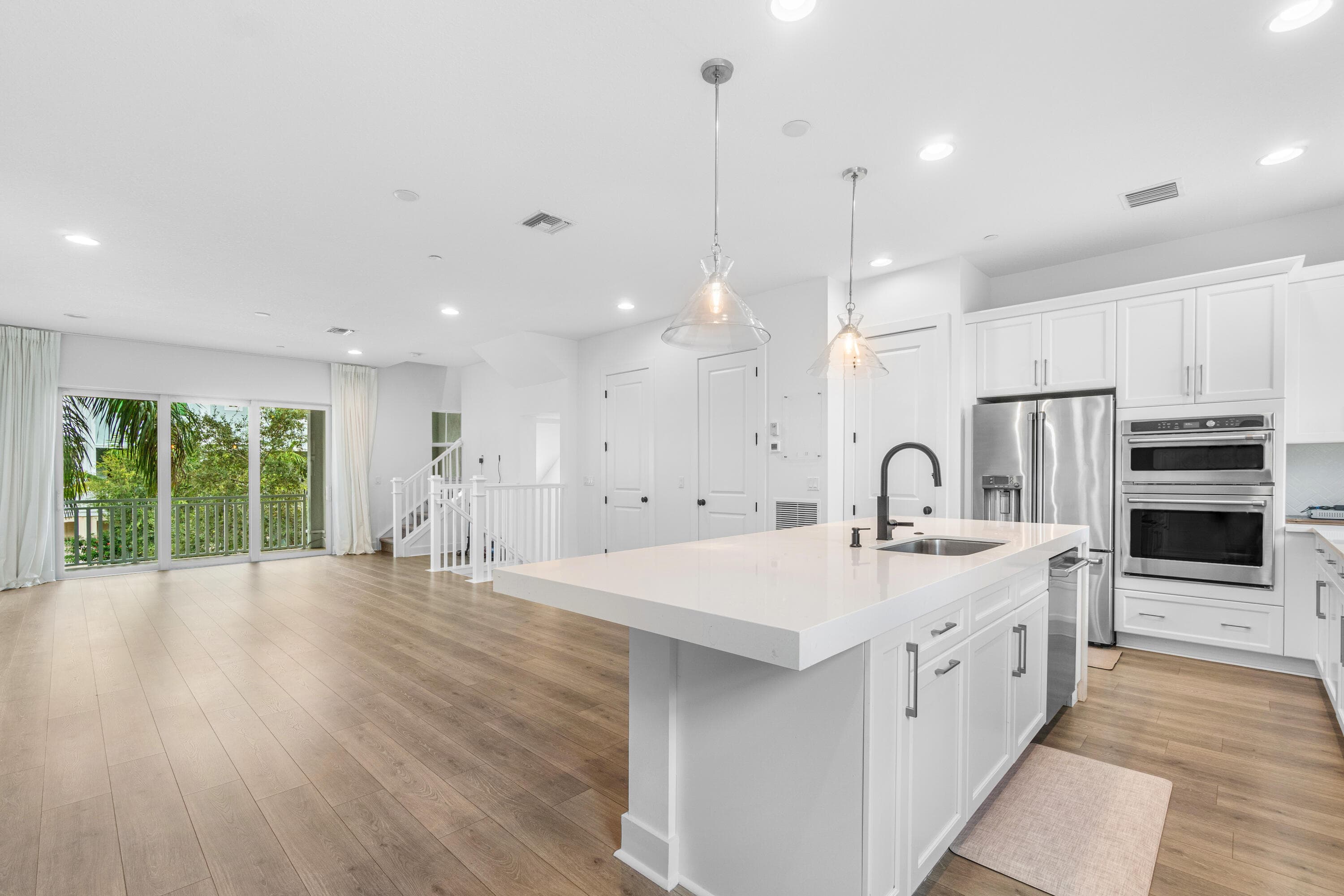12624 Machiavelli Way, Palm Beach Gardens, FL 33418 — photo 1 of 45