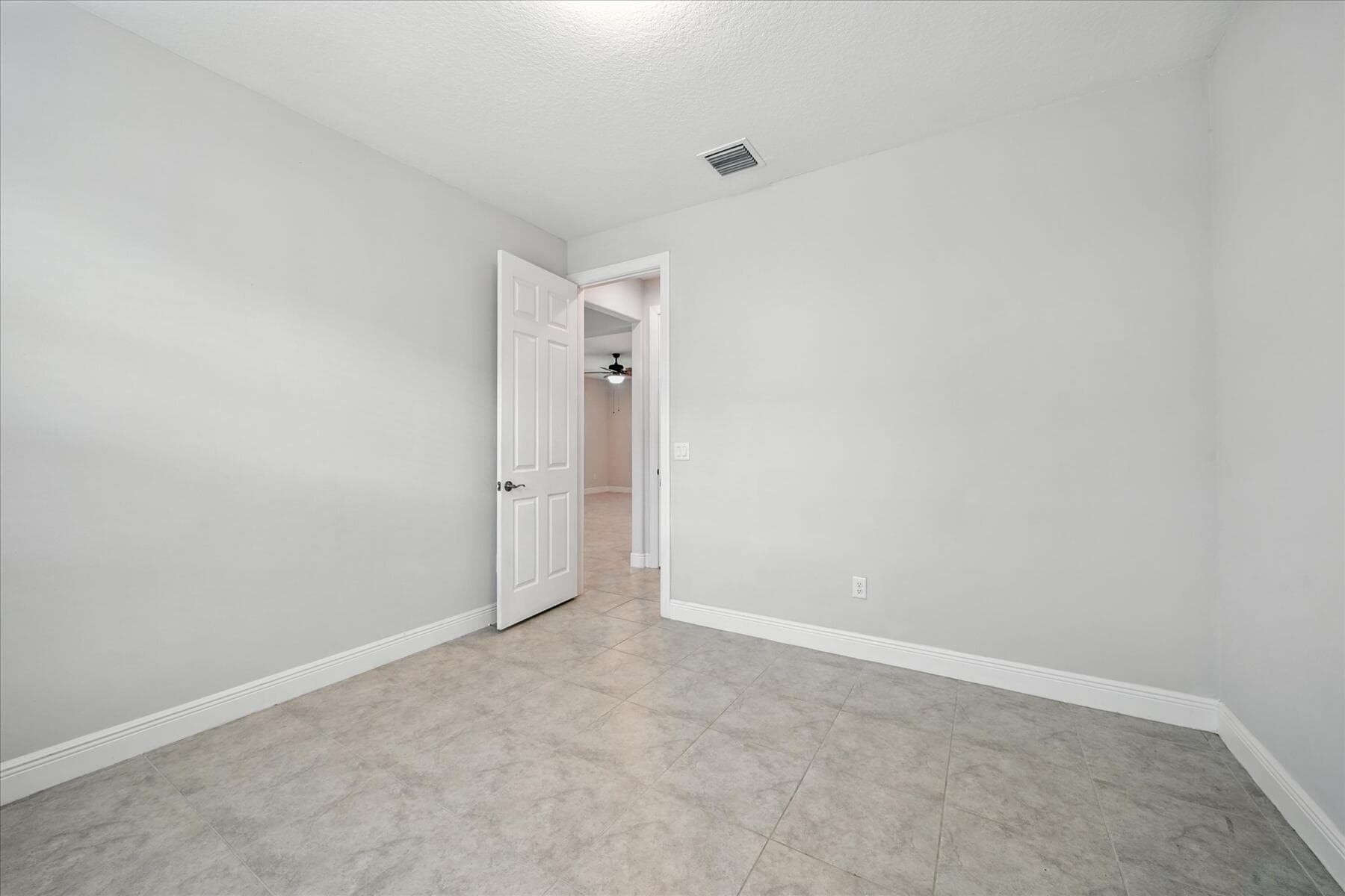 6096 Bella Rosa Lane, Vero Beach, FL 32966 — photo 20 of 36