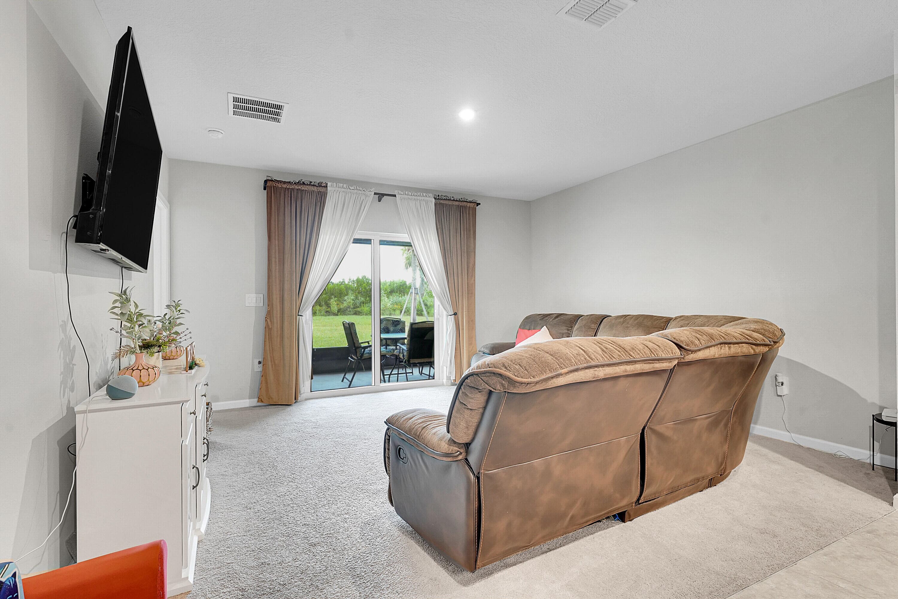 333 Raspberry Road, Fort Pierce, FL 34981 — photo 6 of 17