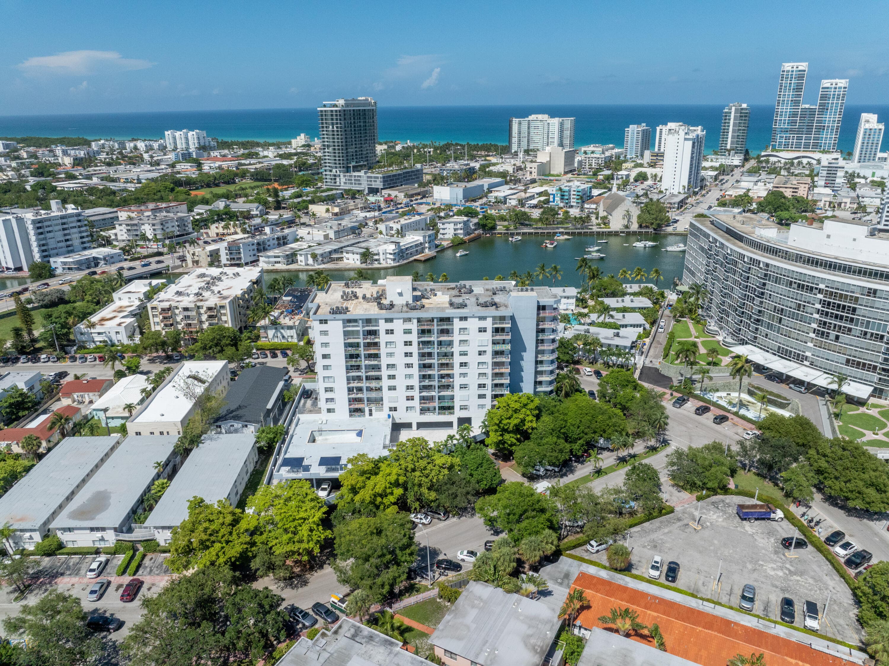 6900 Bay Drive 11i, Miami Beach, FL 33141 — photo 3 of 35