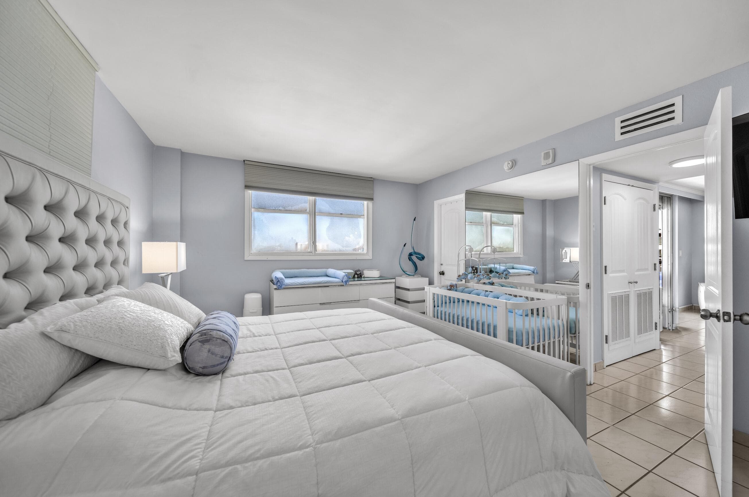6900 Bay Drive 11i, Miami Beach, FL 33141 — photo 27 of 35