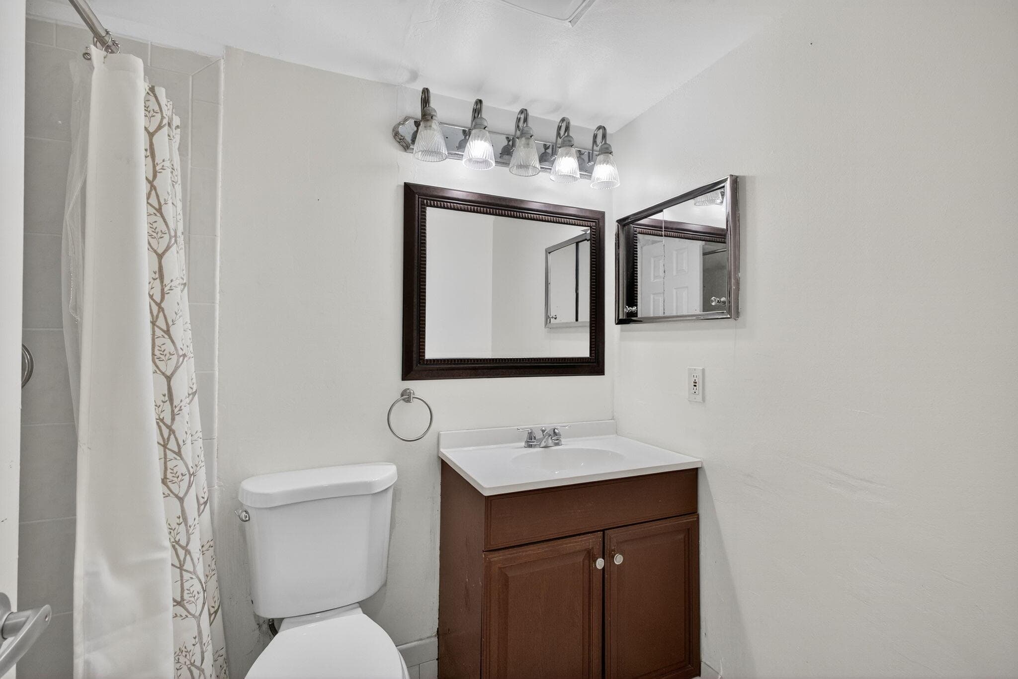 221 Coventry J, West Palm Beach, FL 33417 — photo 20 of 52