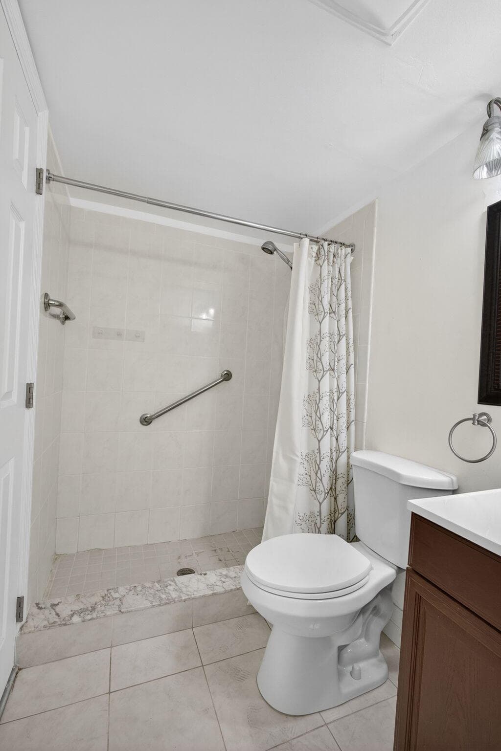 221 Coventry J, West Palm Beach, FL 33417 — photo 22 of 52
