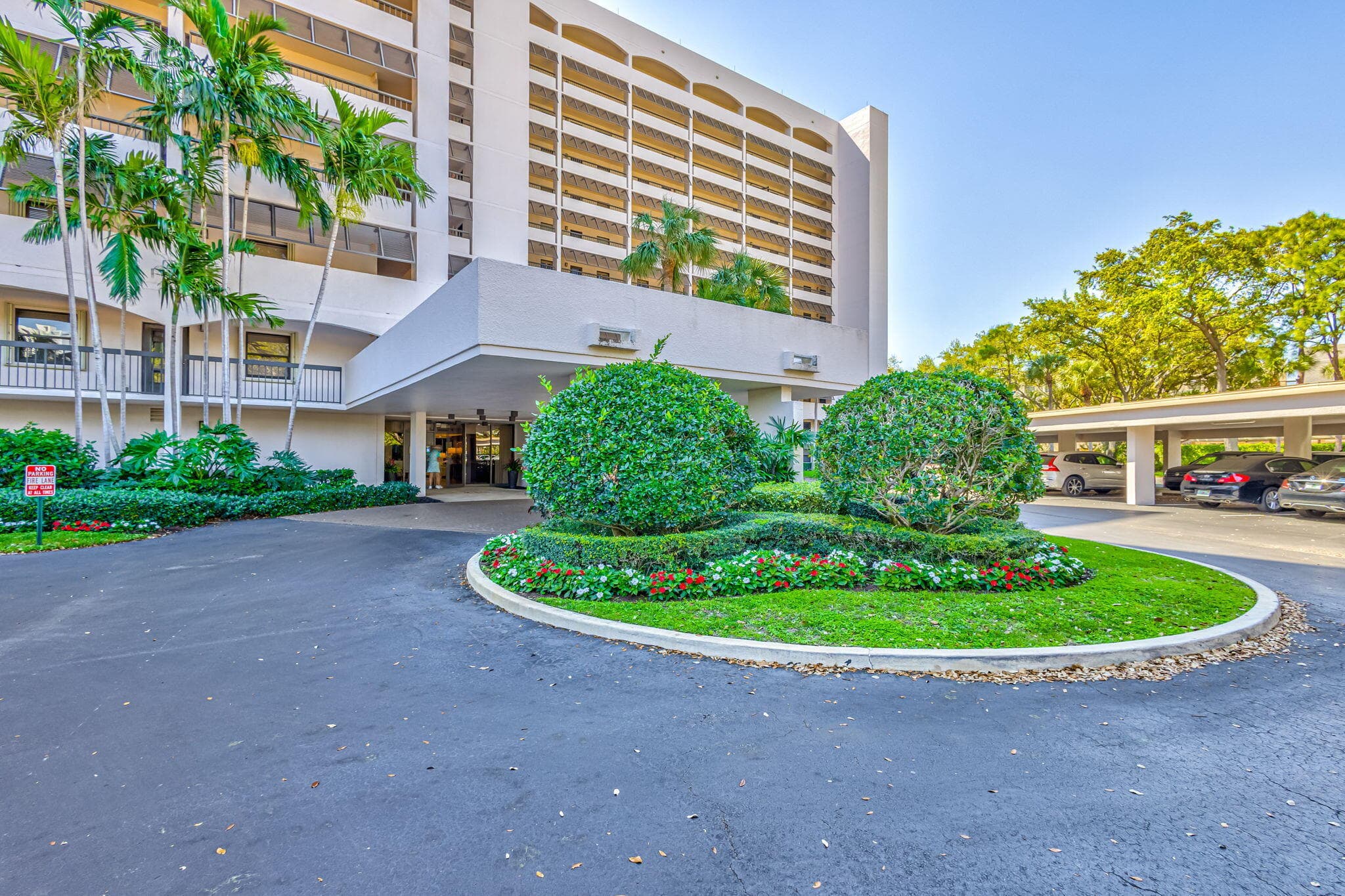 356 Golfview Road 609, North Palm Beach, FL 33408 — photo 5 of 104
