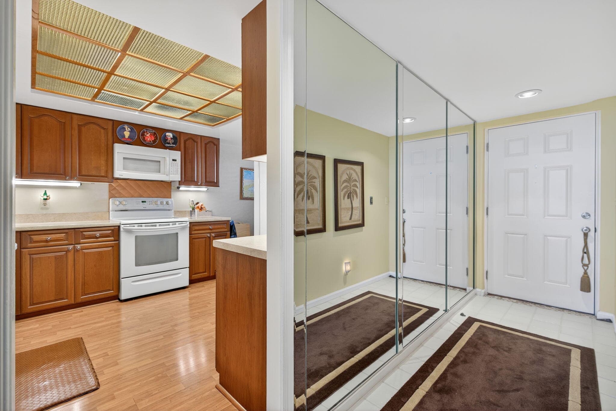 356 Golfview Road 609, North Palm Beach, FL 33408 — photo 32 of 104