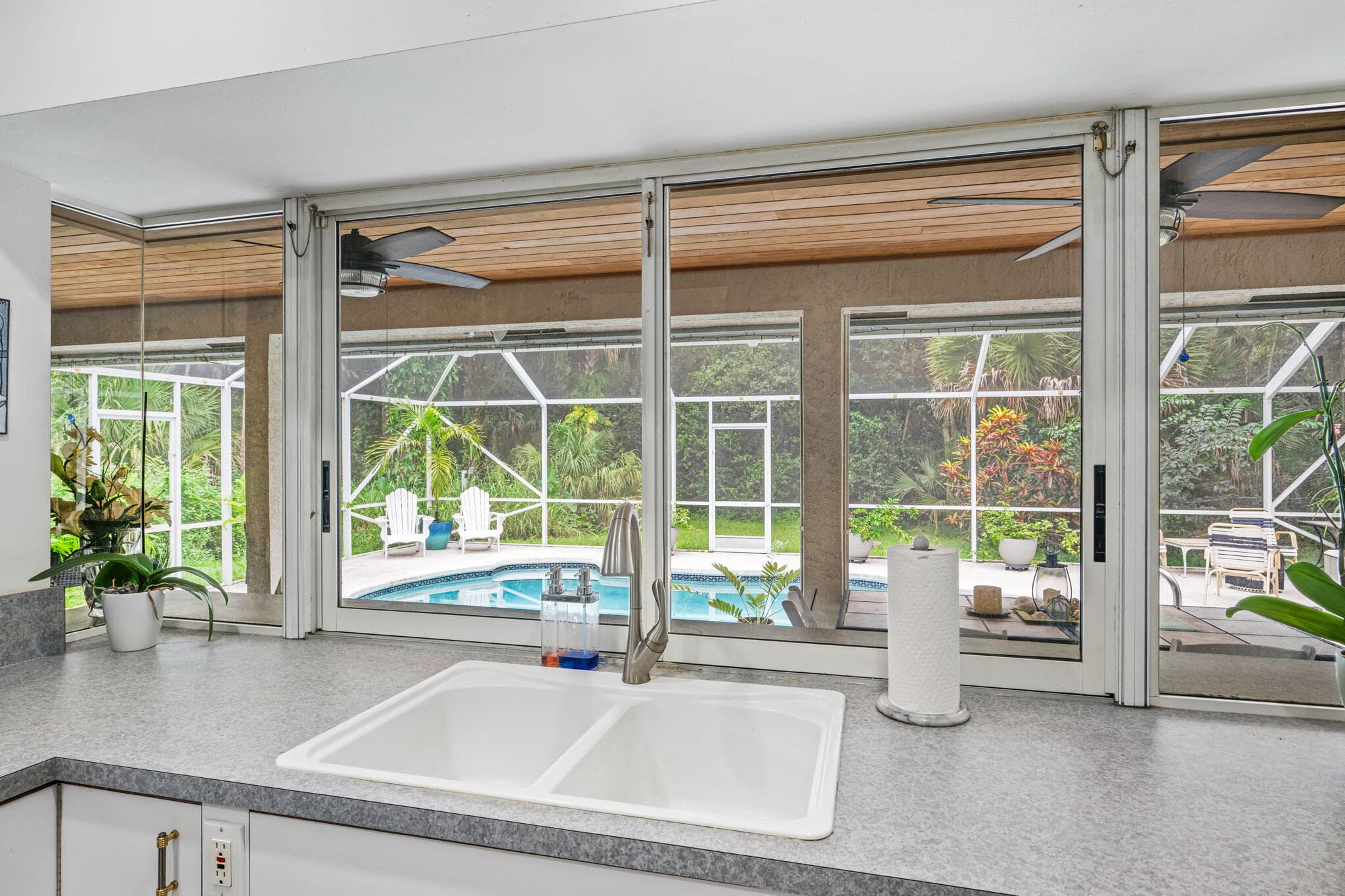 15884 North Road, Loxahatchee Groves, FL 33470 — photo 17 of 47