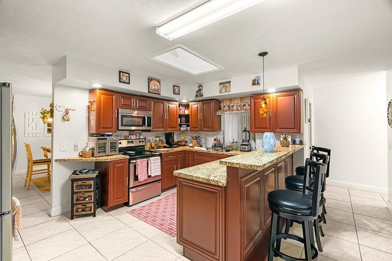 2482 SE Sidonia Street, Port St. Lucie, FL 34952 — photo 11 of 36