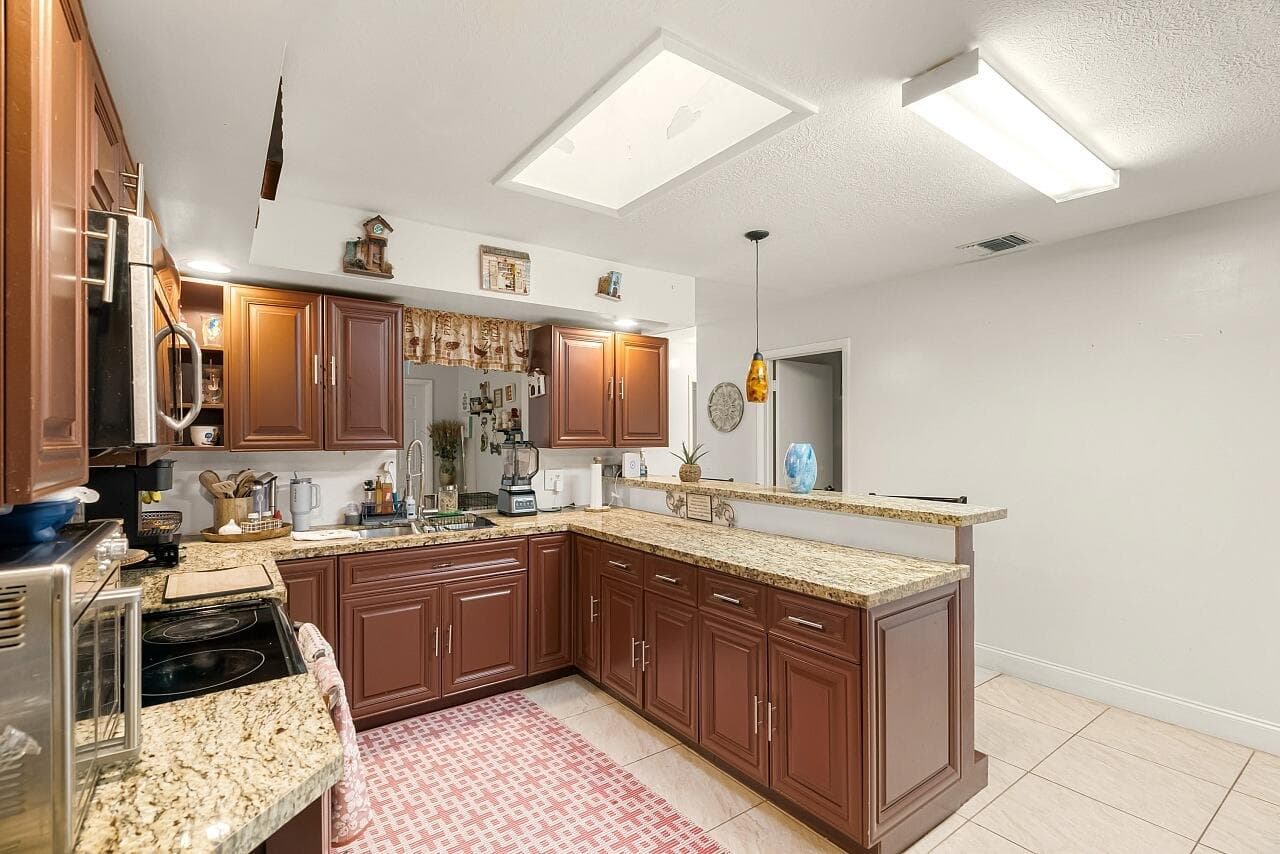 2482 SE Sidonia Street, Port St. Lucie, FL 34952 — photo 12 of 36